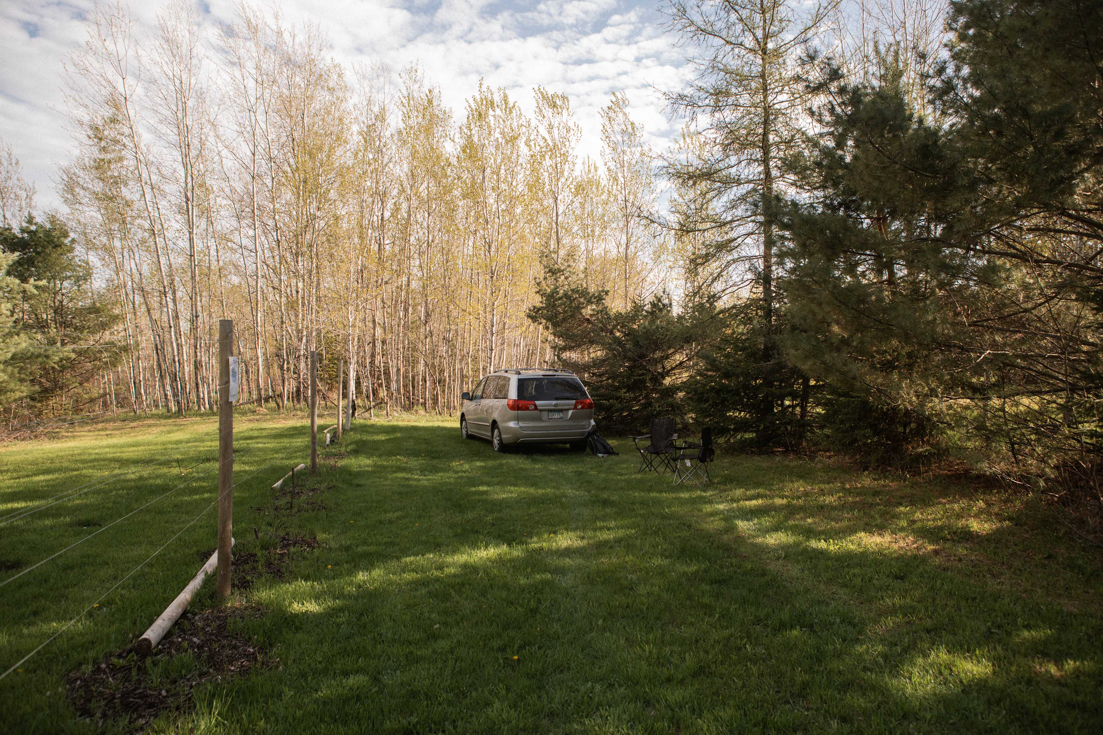 We were able to find an easy entrance and grass area to park when we arrived!
