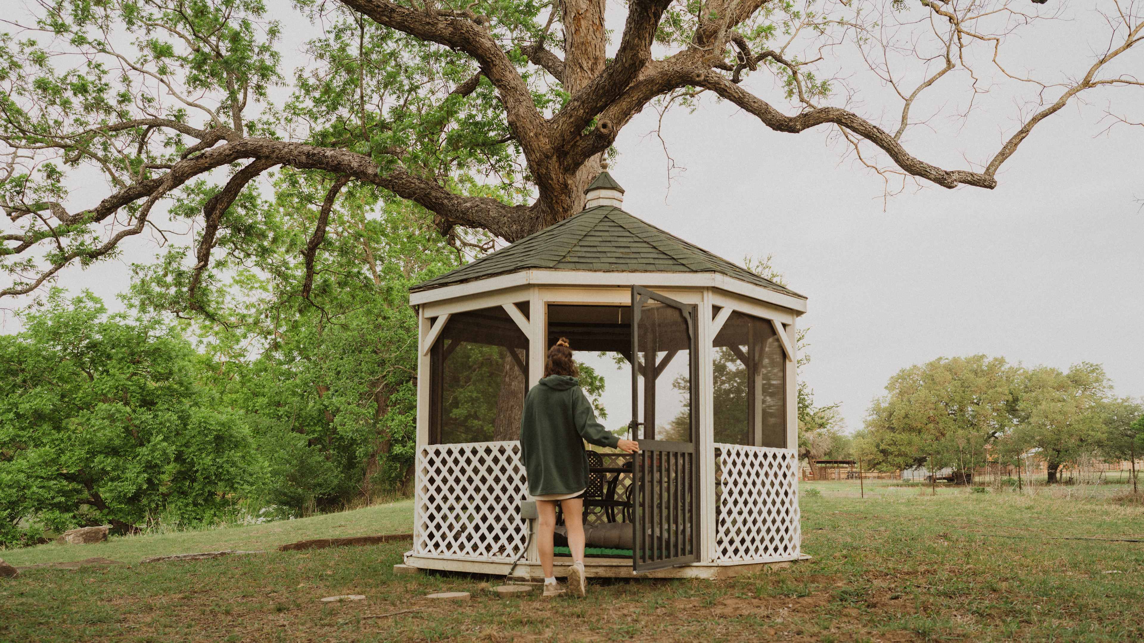 Hill Country Escape
