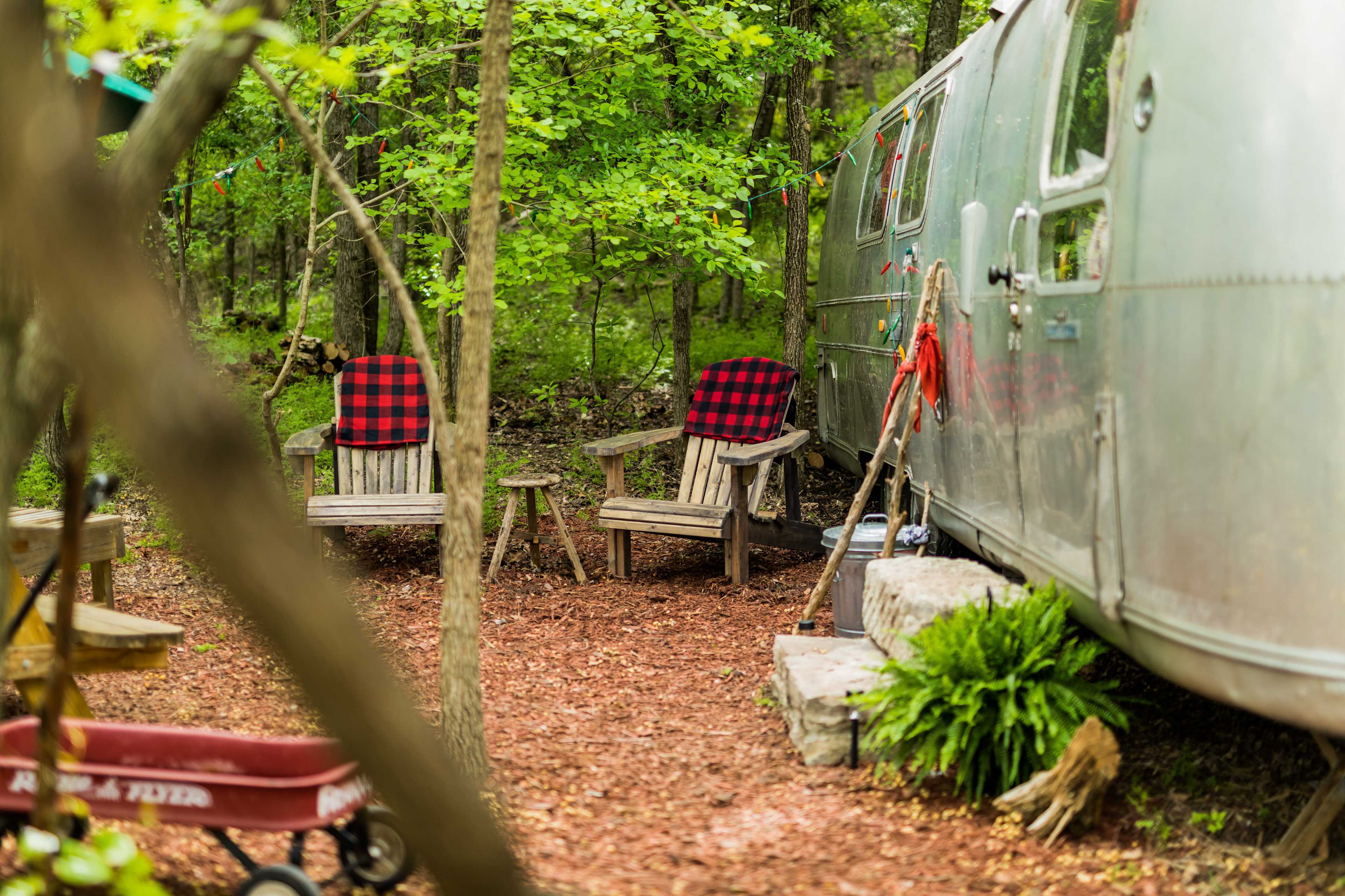 Country Woods Inn