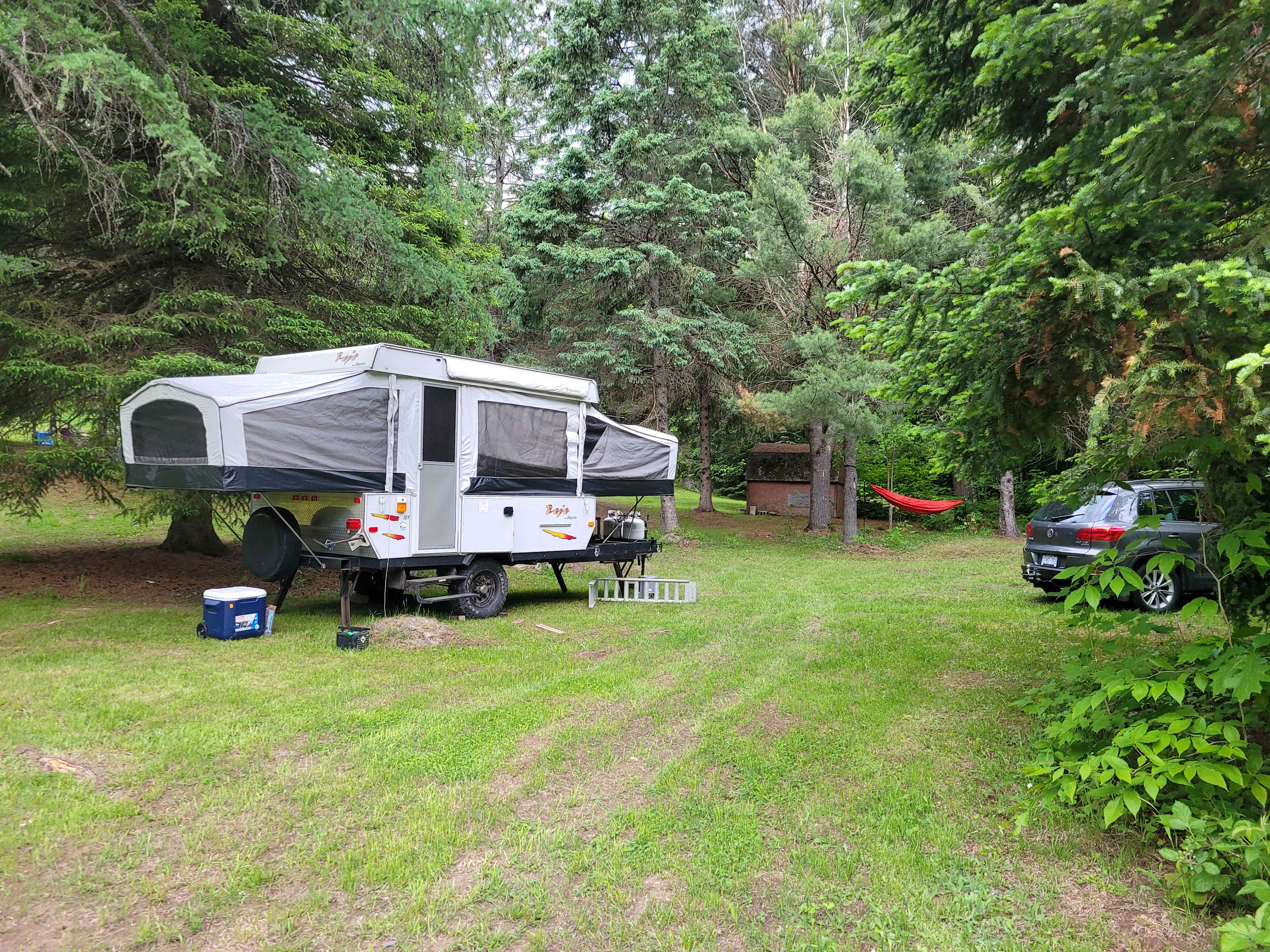 Beneath the Stars - Haliburton County Escape