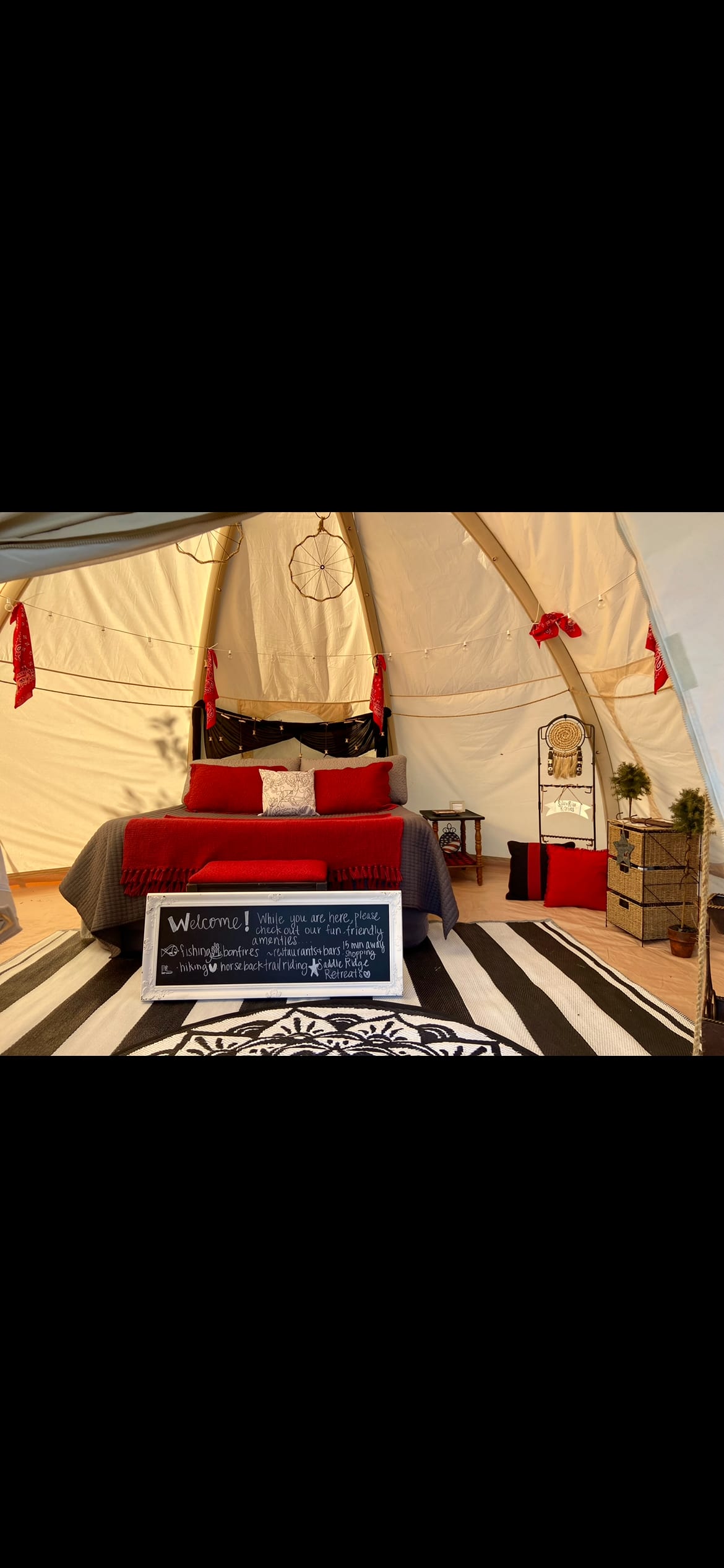 Saddle Ridge Retreats Lawrence