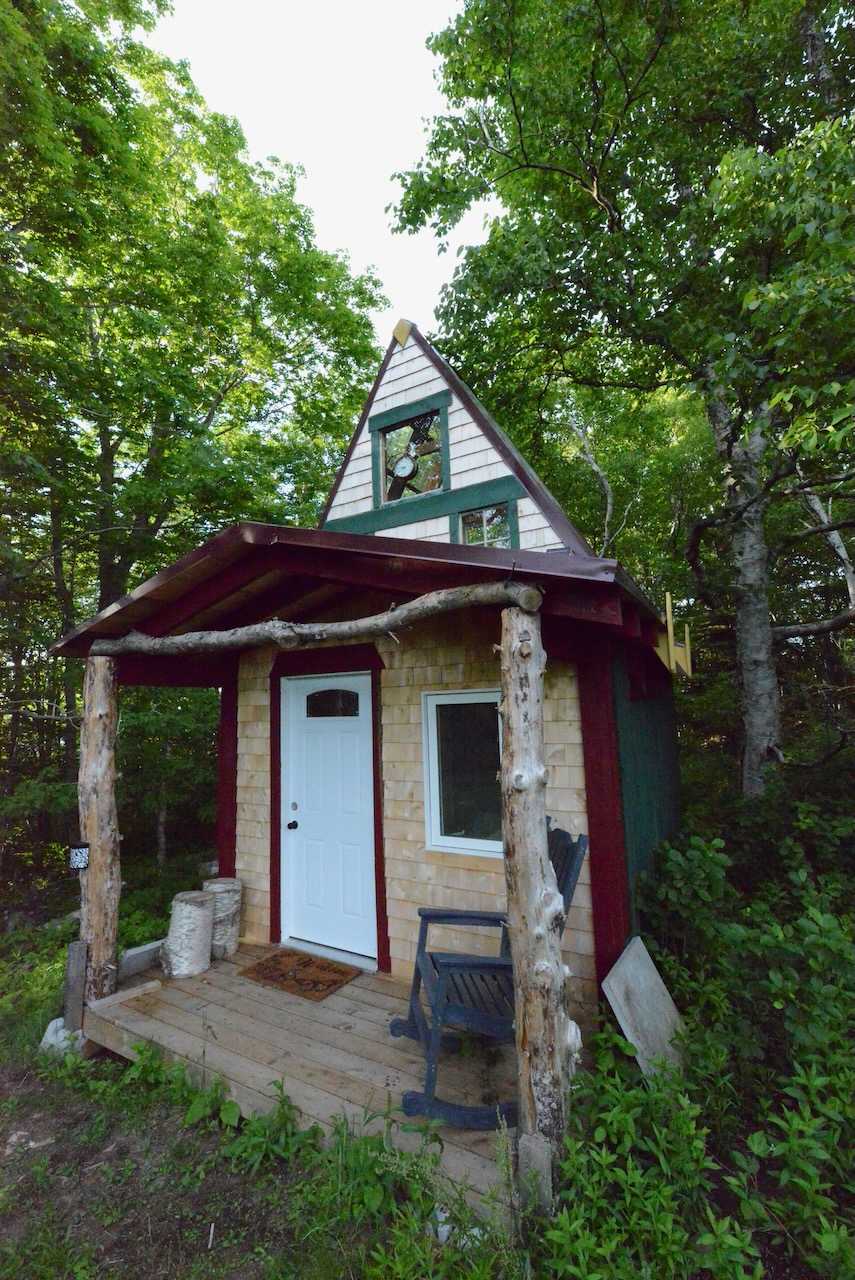 The Clock Cabin
