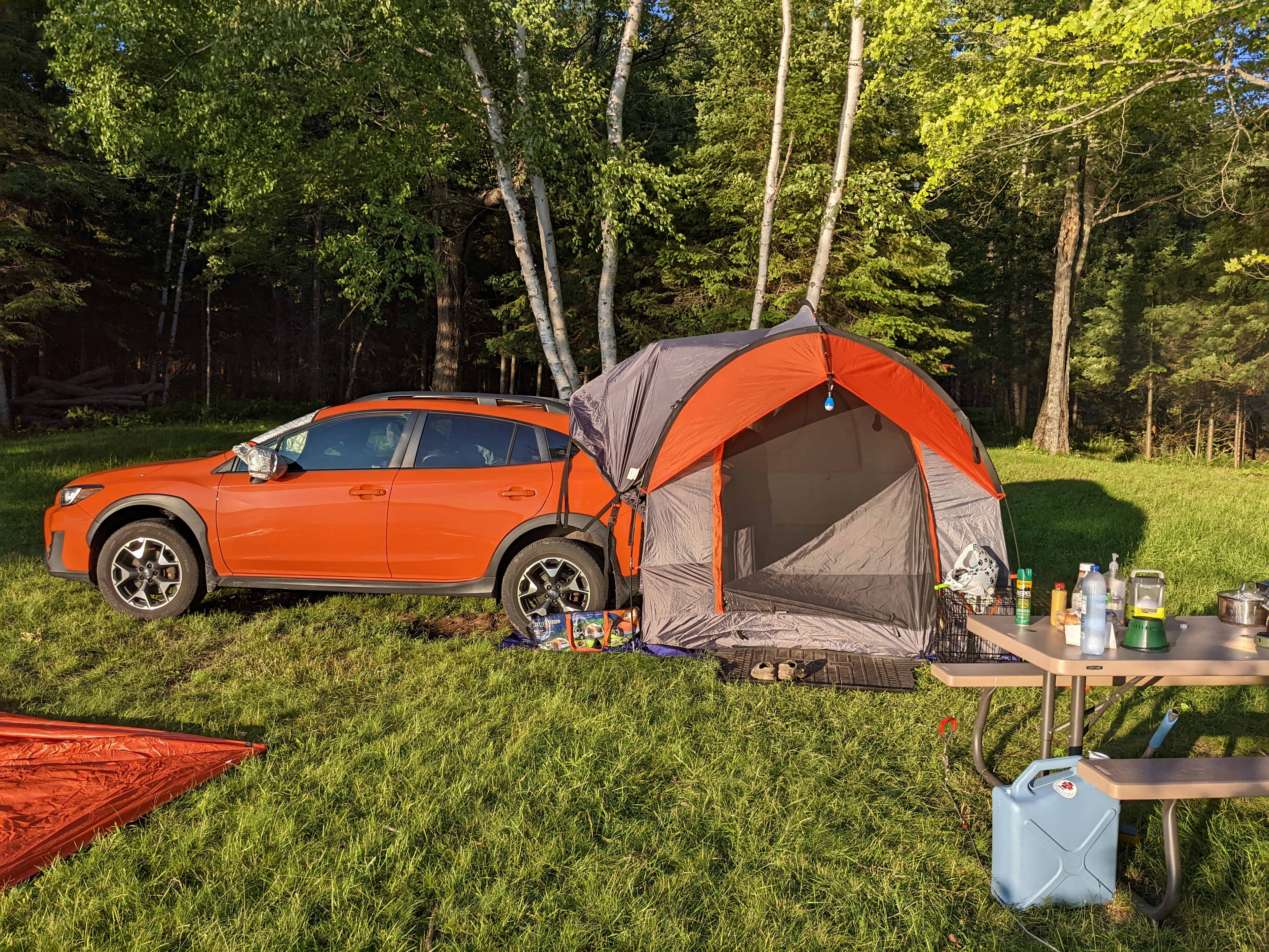 Private Wooded Camping on the Lake