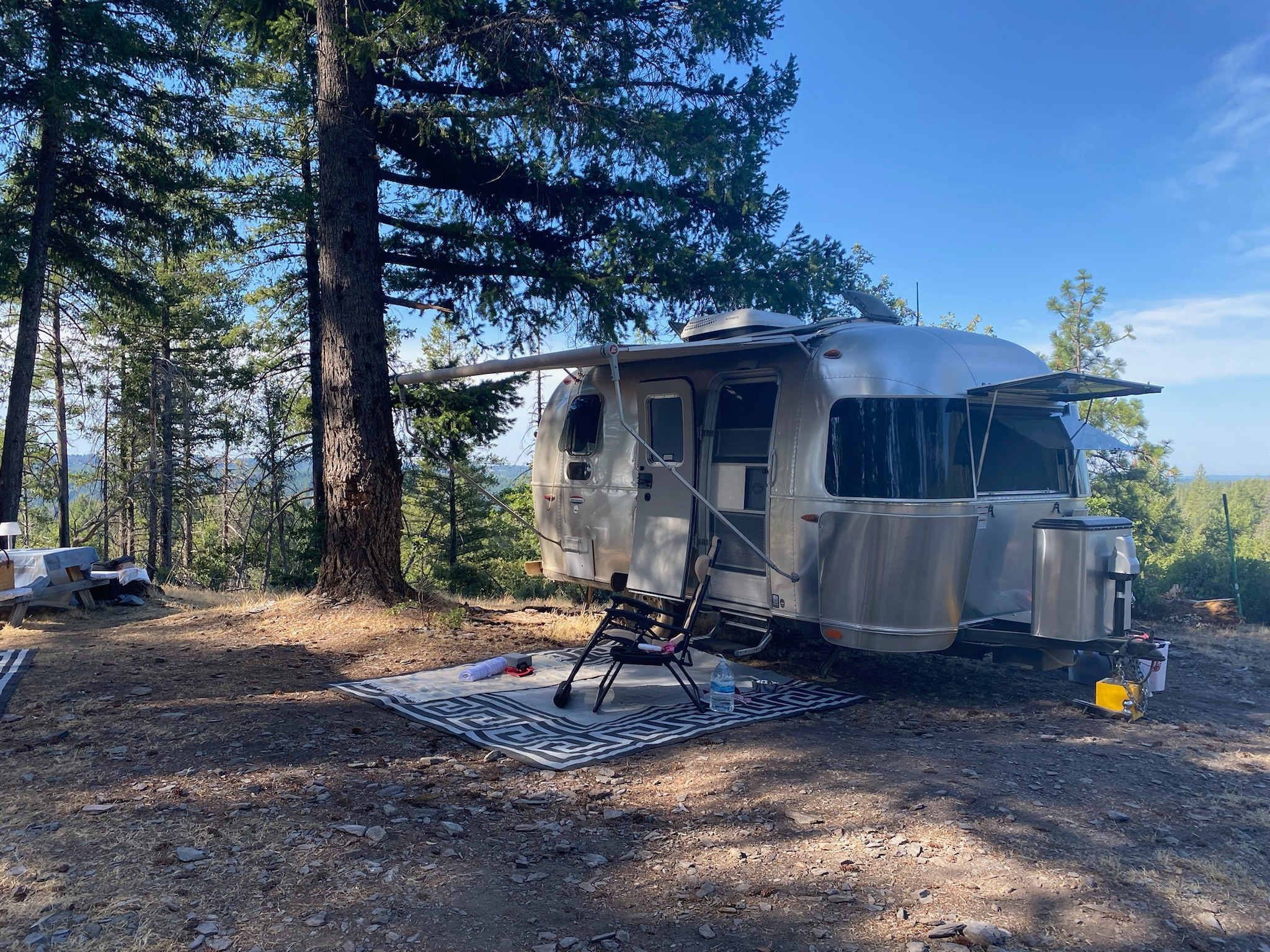 160 Acres amidst National Forest