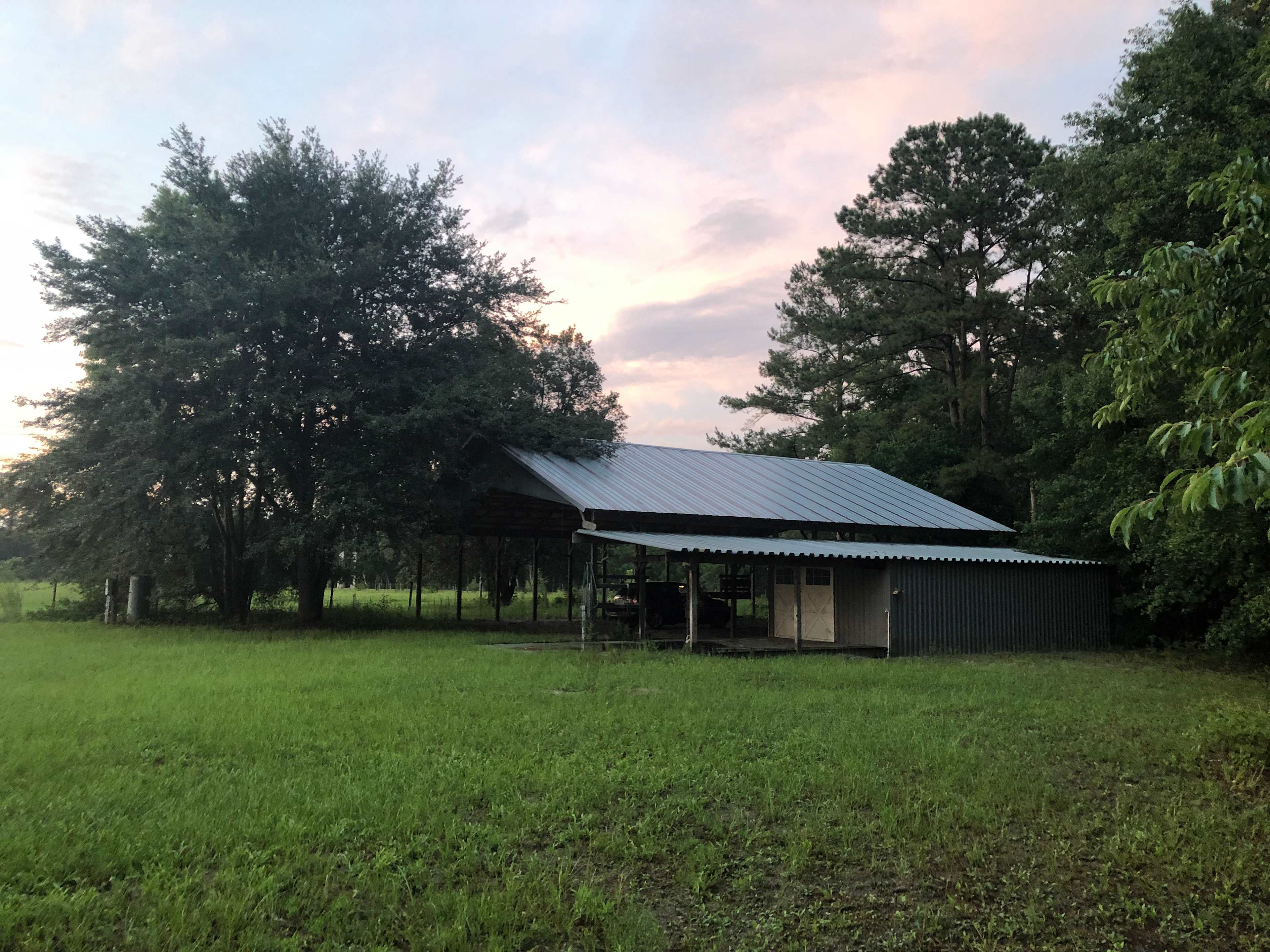 2000 sq. ft. covered structure