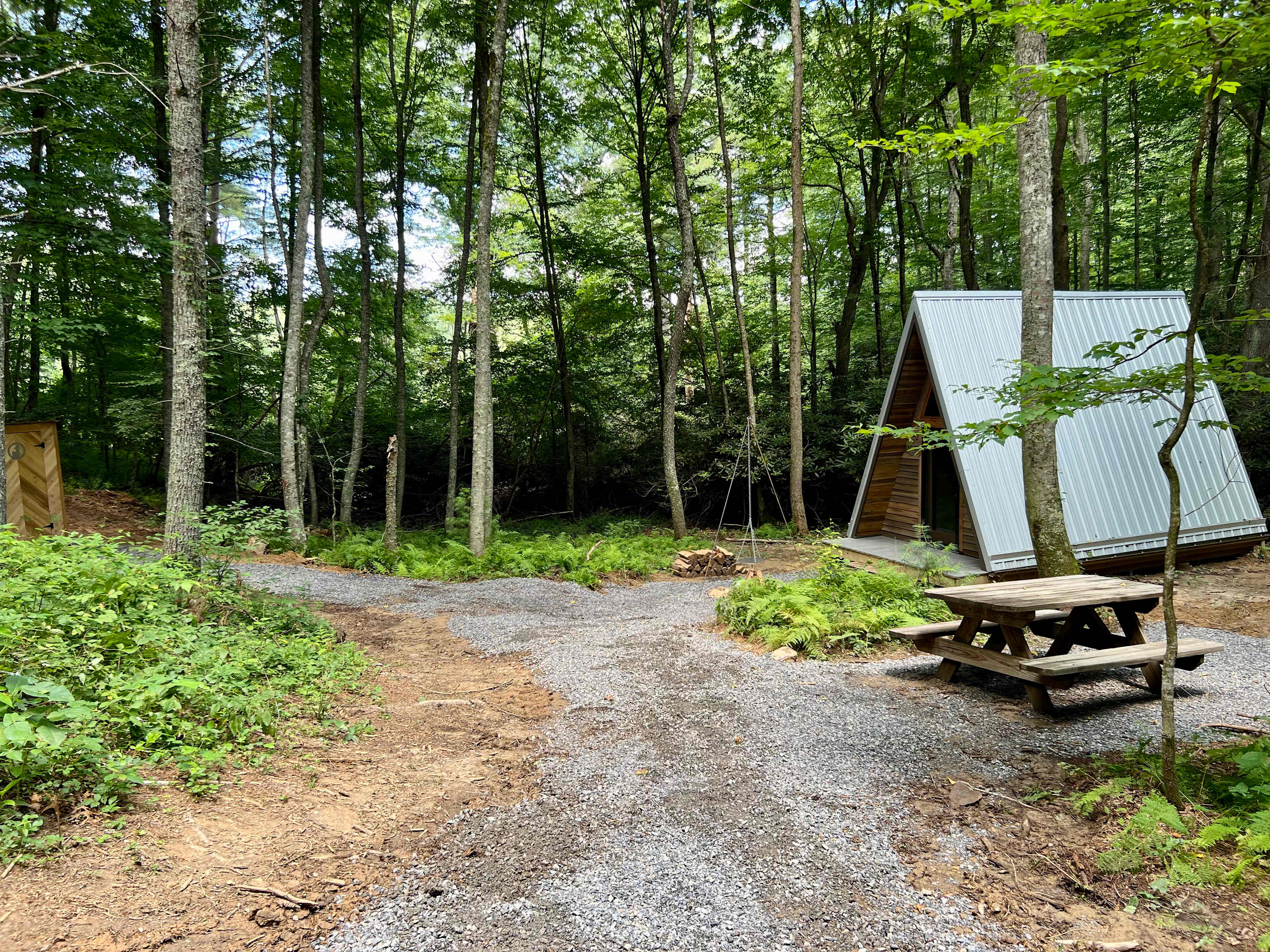 FoxDen by Heartwood Farm and Cabins