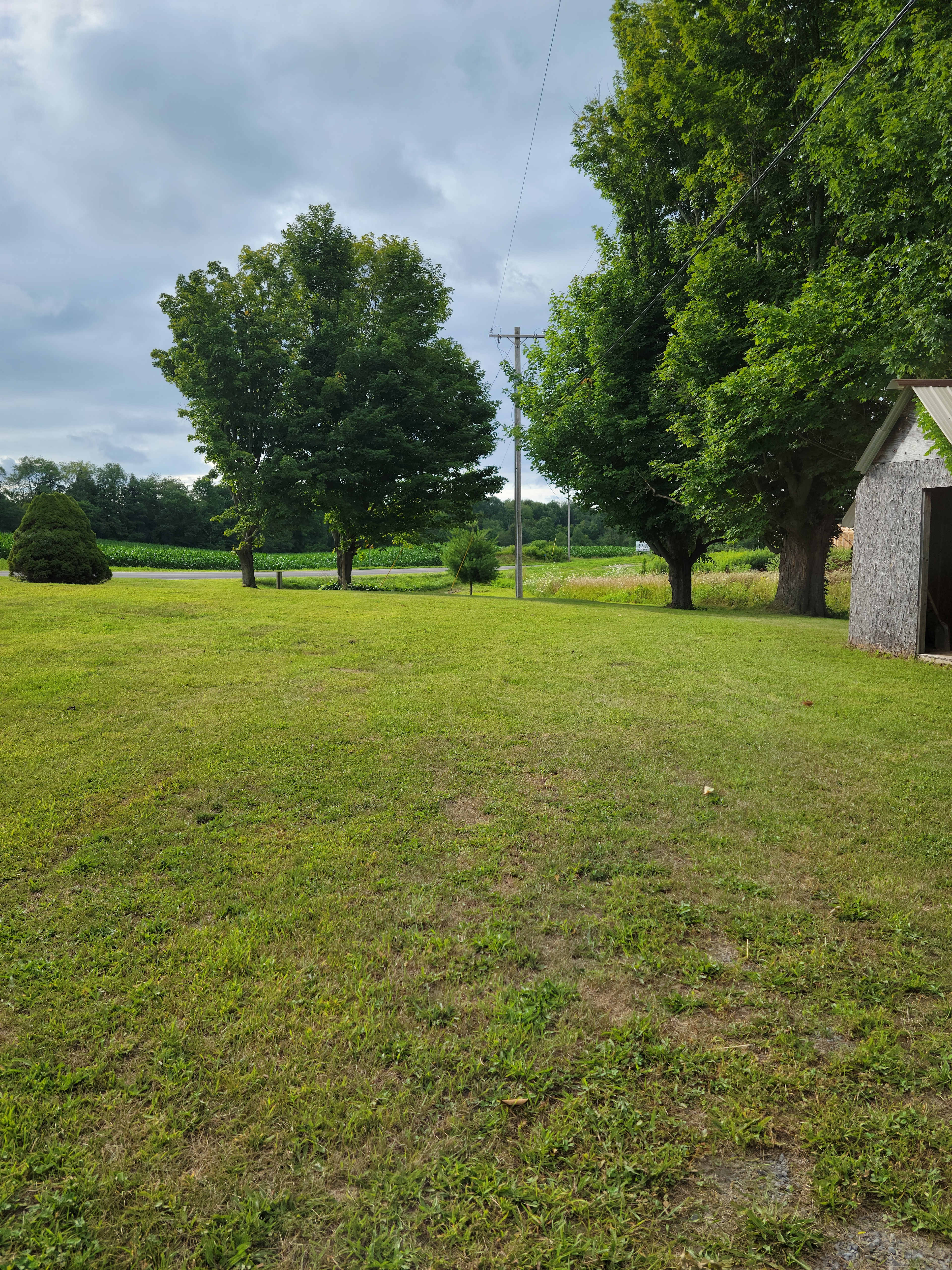 1566 Q.C.A Quiet Country Acres
