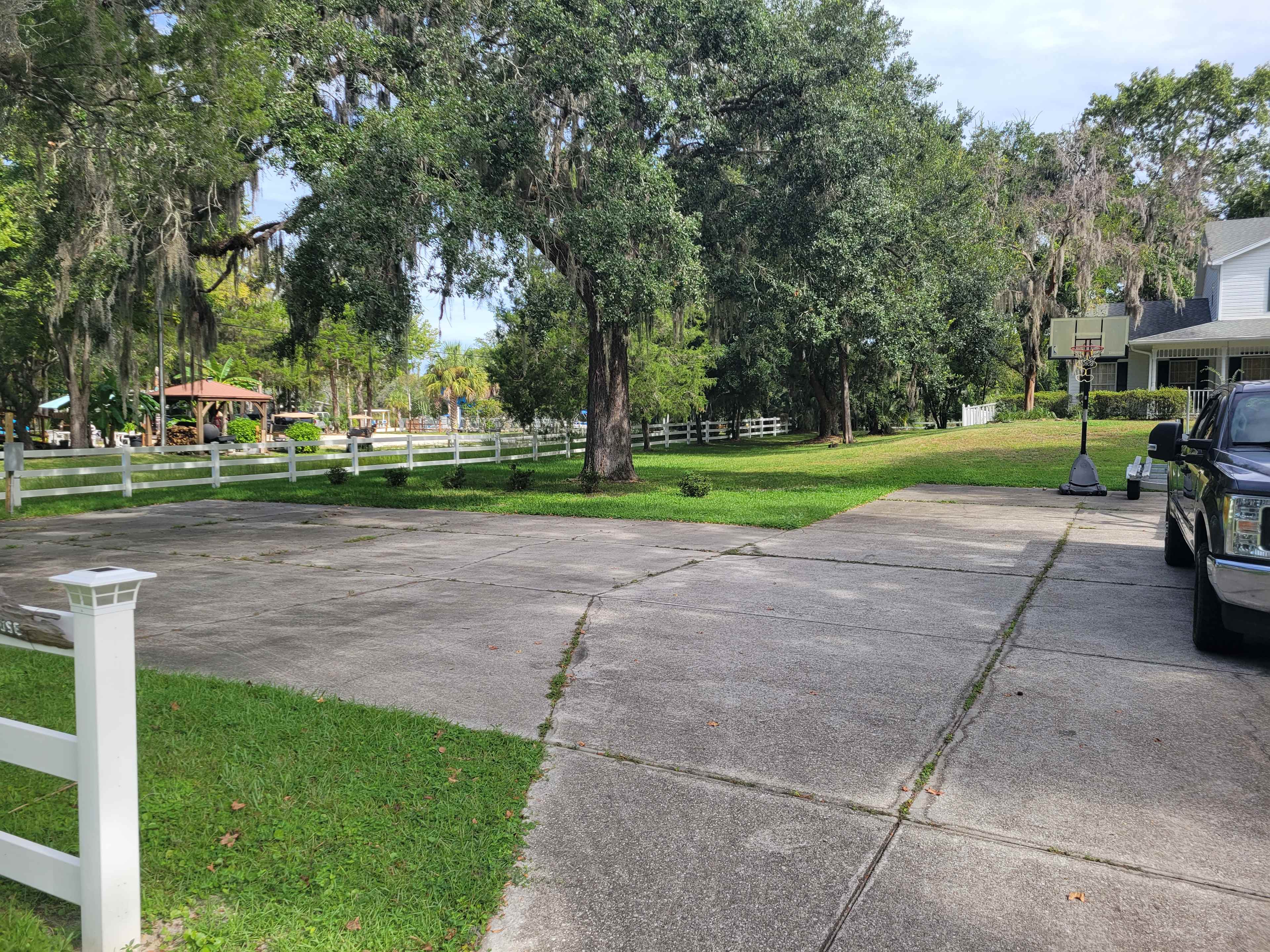 2 campsites side by side each 15x40, total space 32x40+