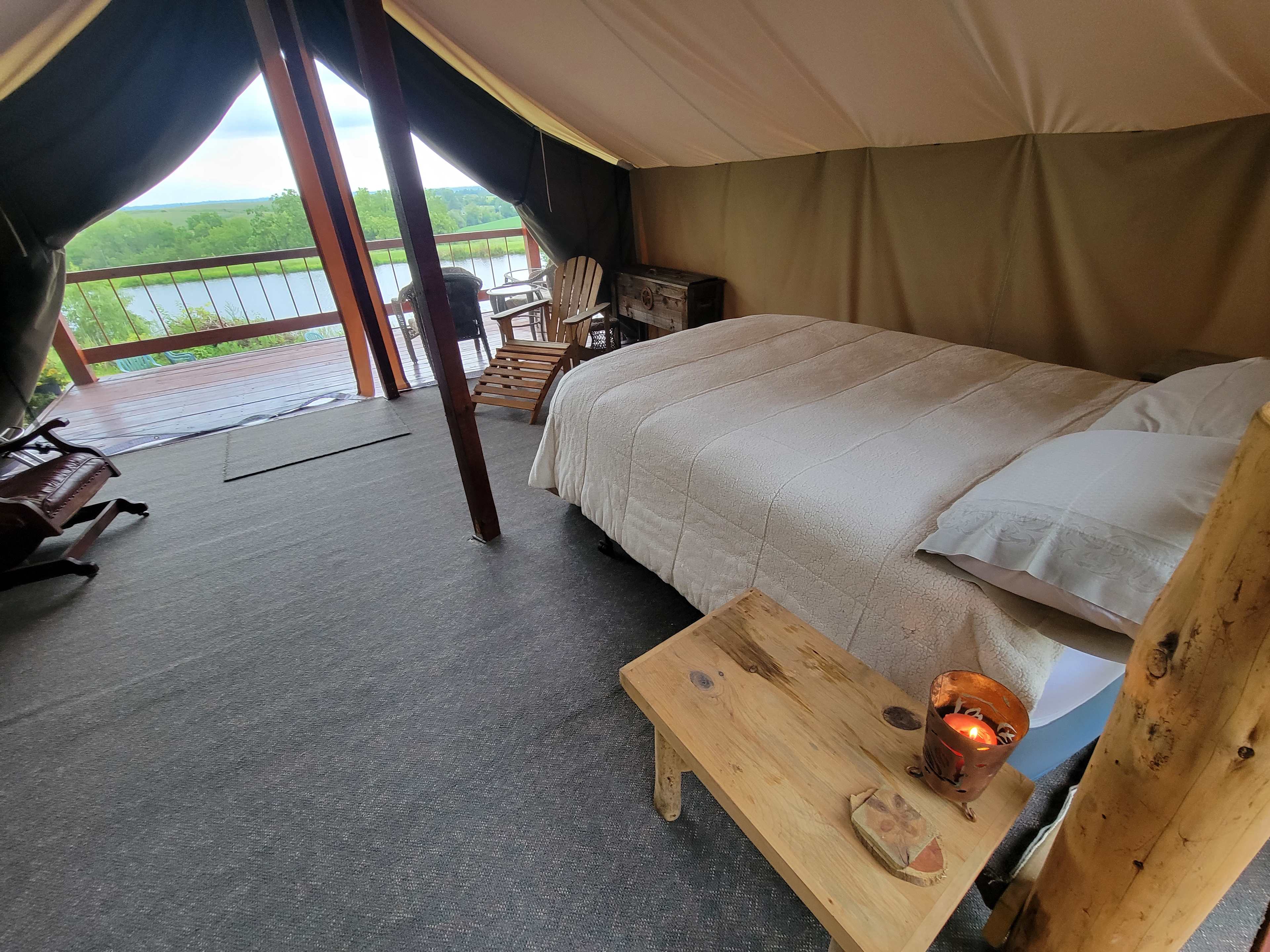 New 2022 16x16 carpeted tent