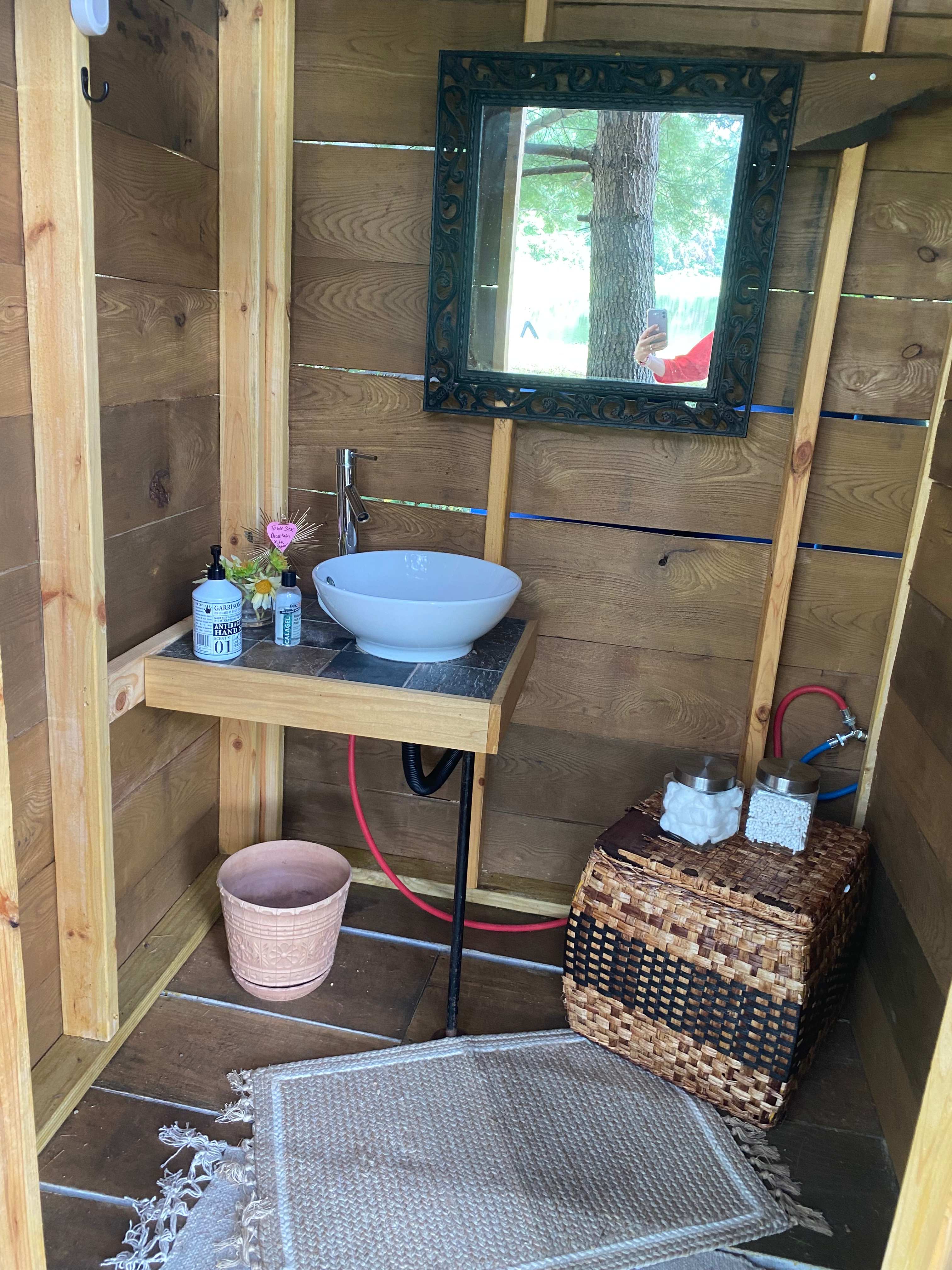 Nice sink and heated shower 