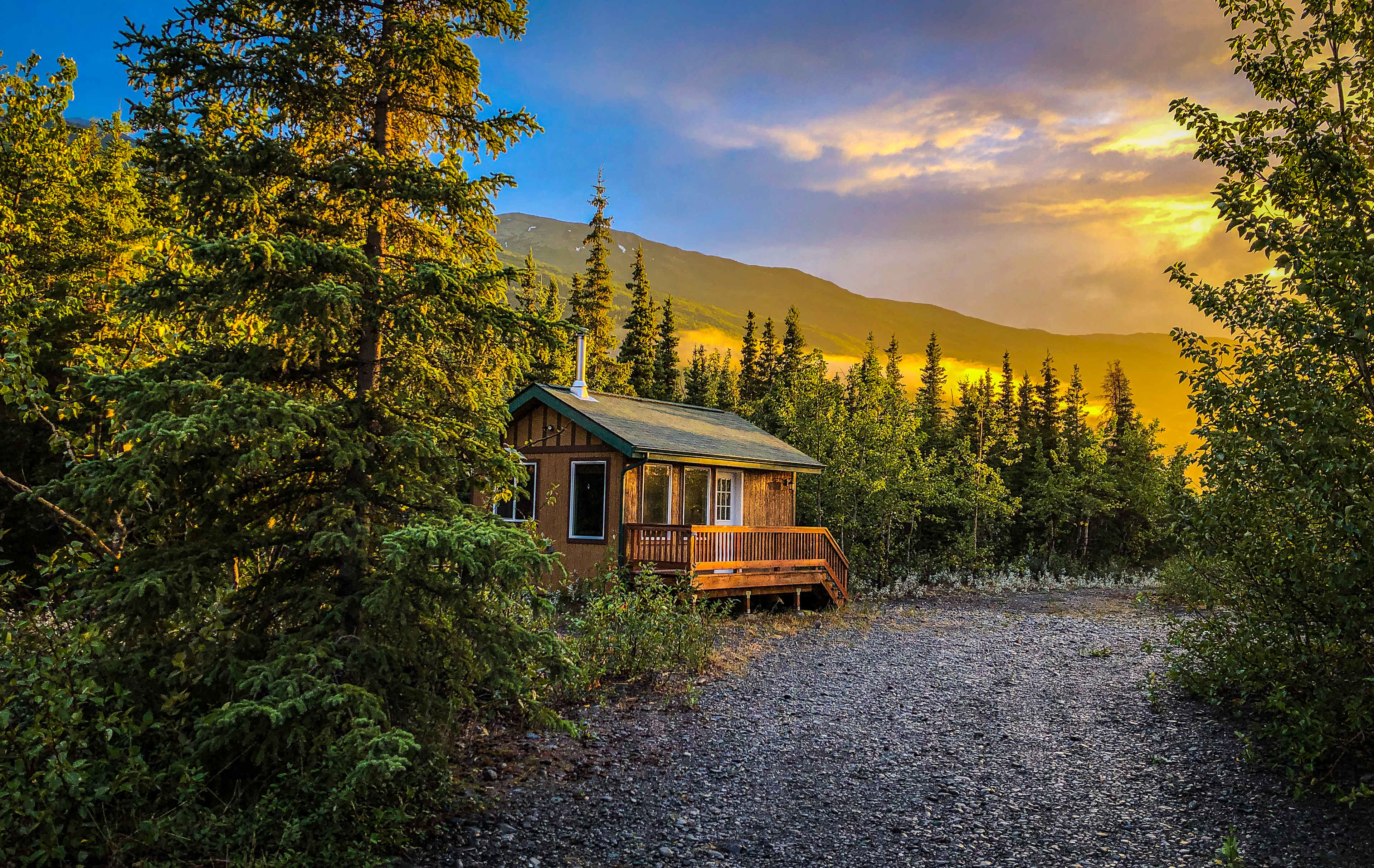 The best place to call home while you explore the MatSu Valley!