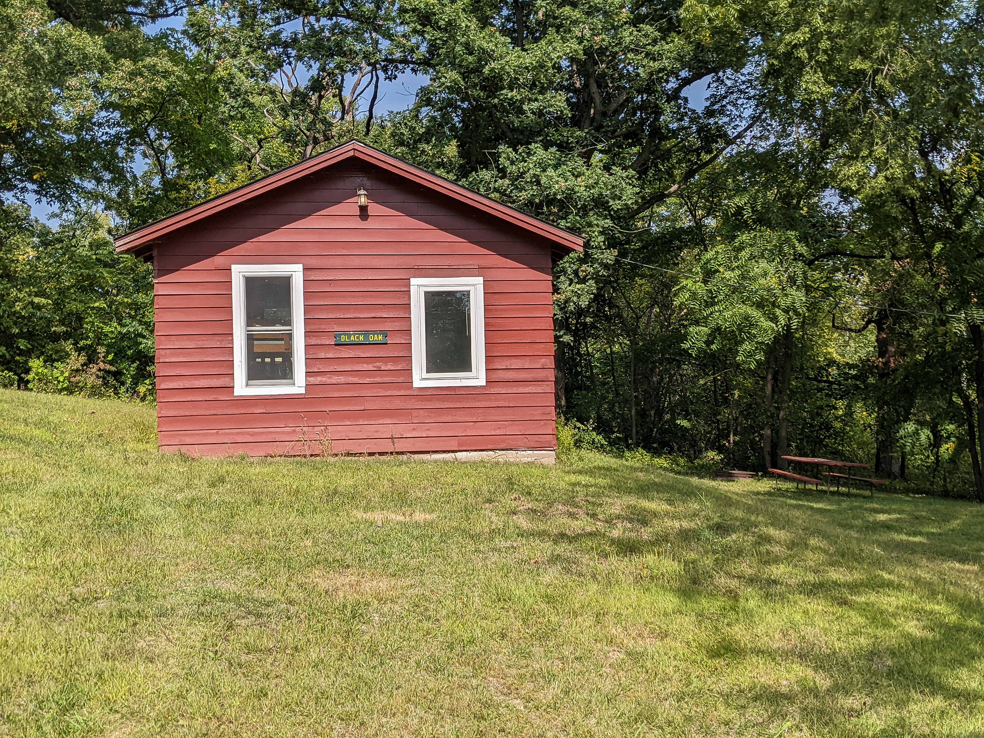 Black Oak Tiny Cabin