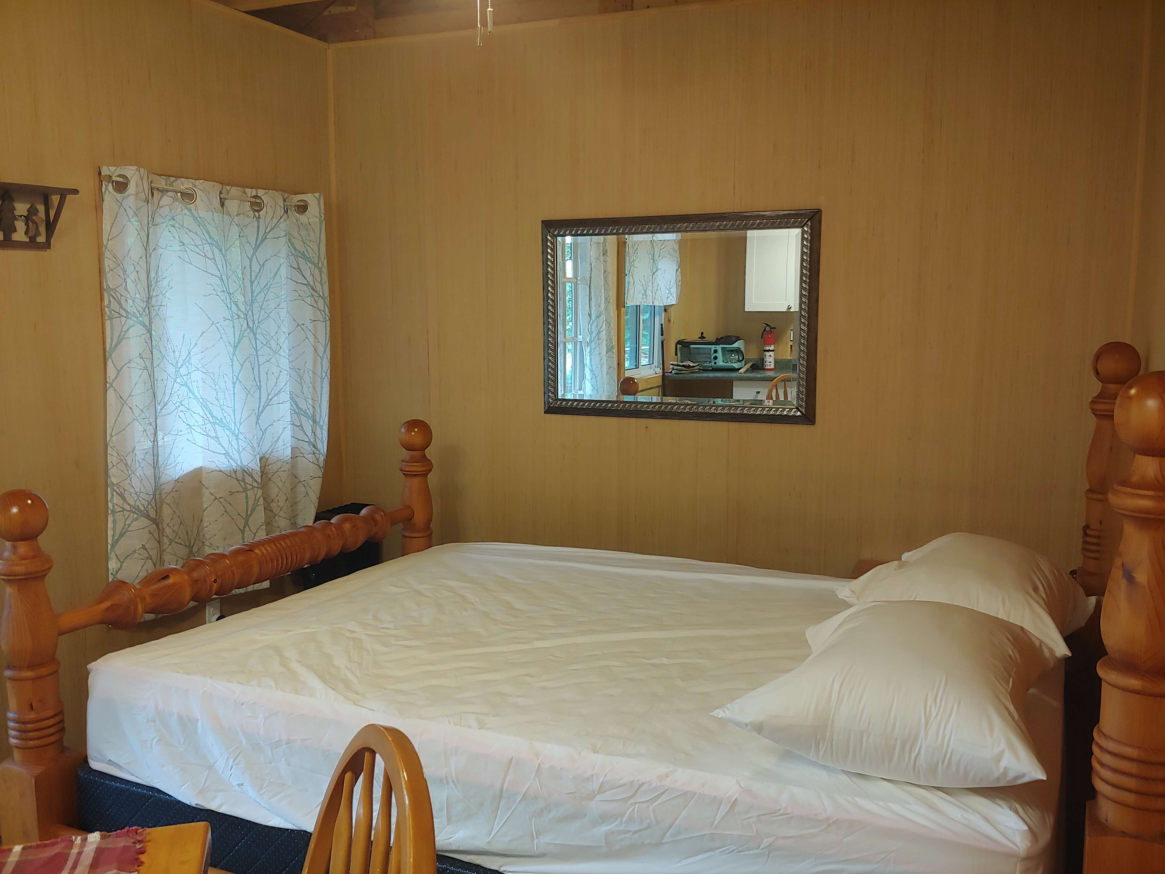 Riverside Resort and Bistro
