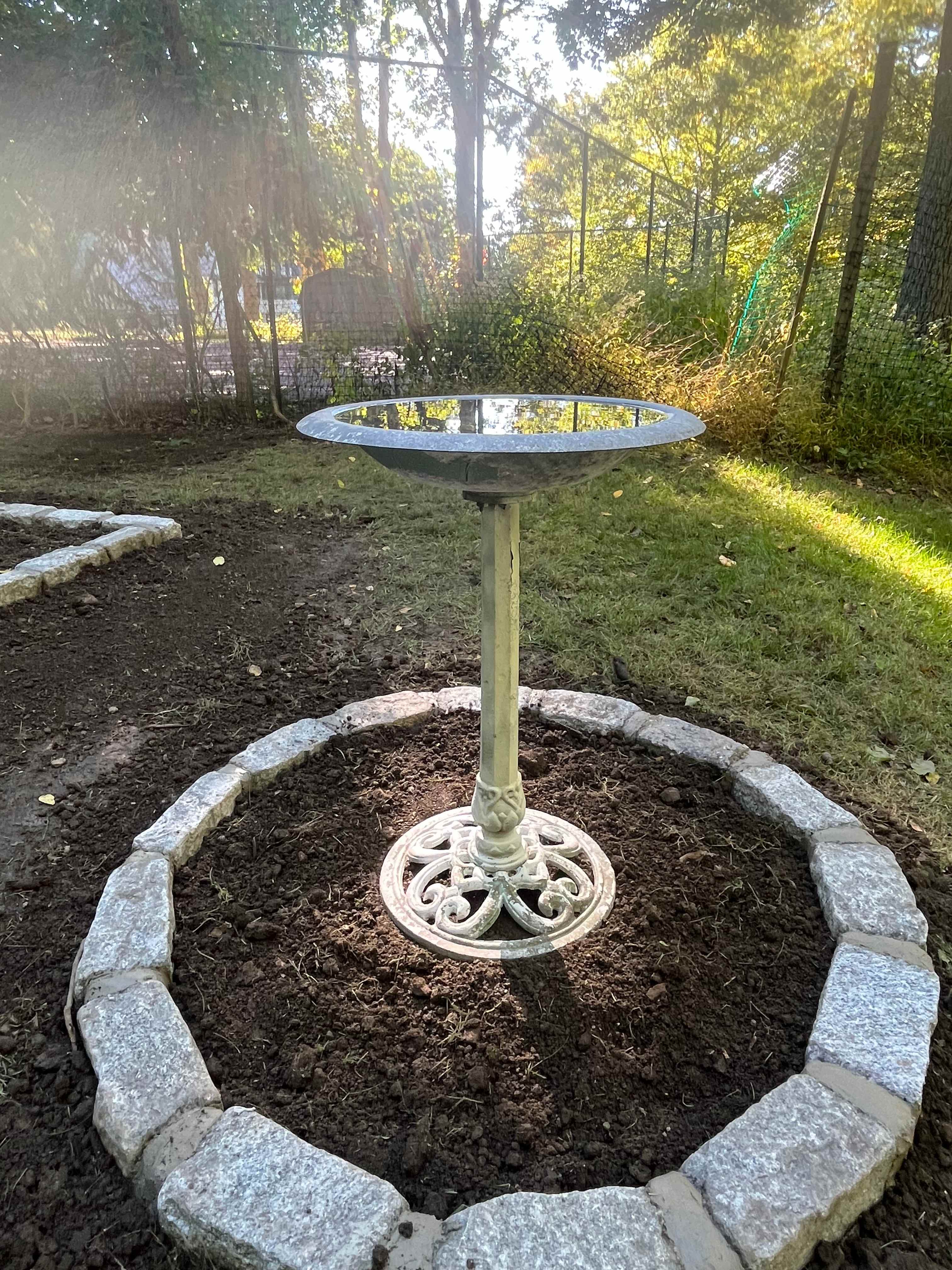 ANTIQUE BIRD BATH 
