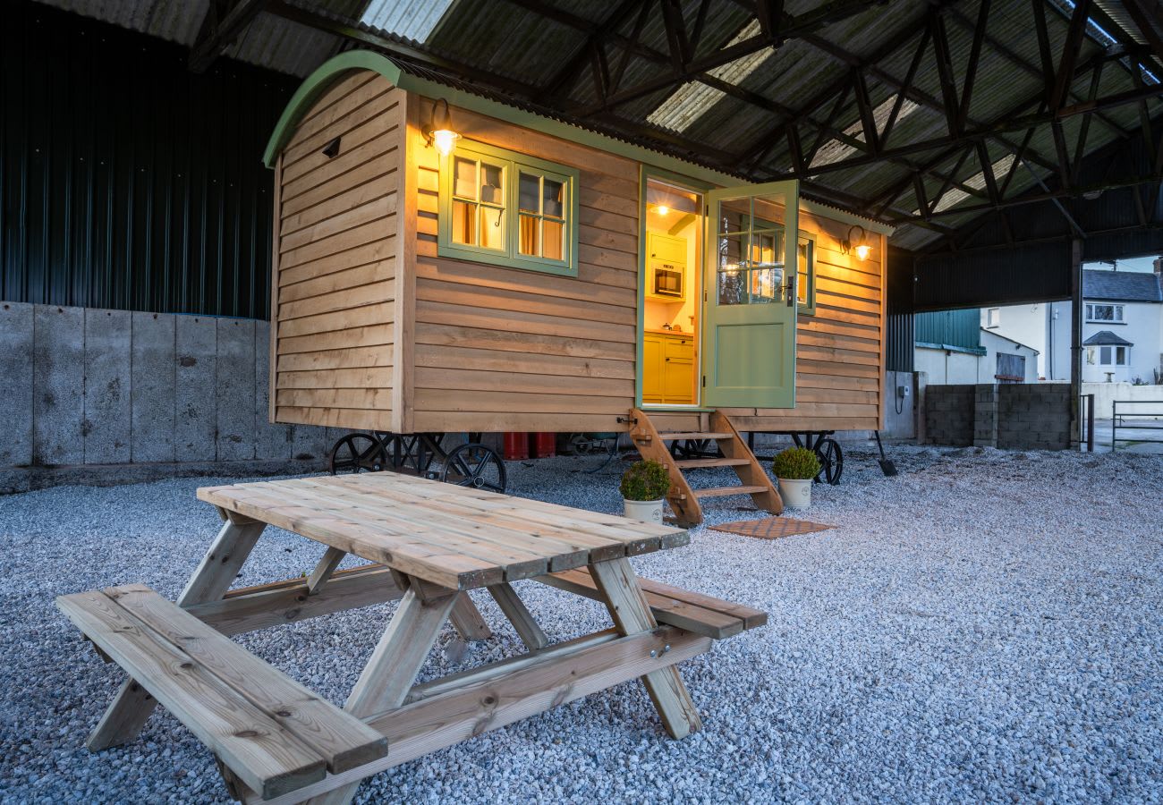 Northcombe Farm Shepherds Hut