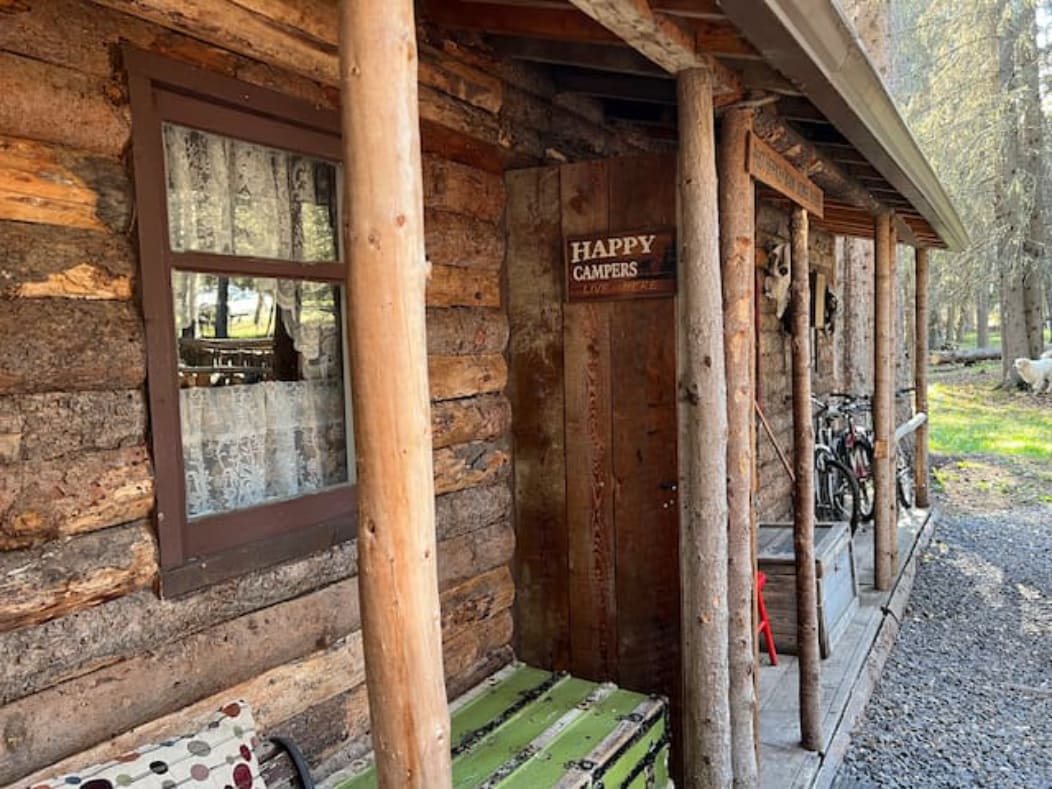 Vacation rentals in Bragg Creek