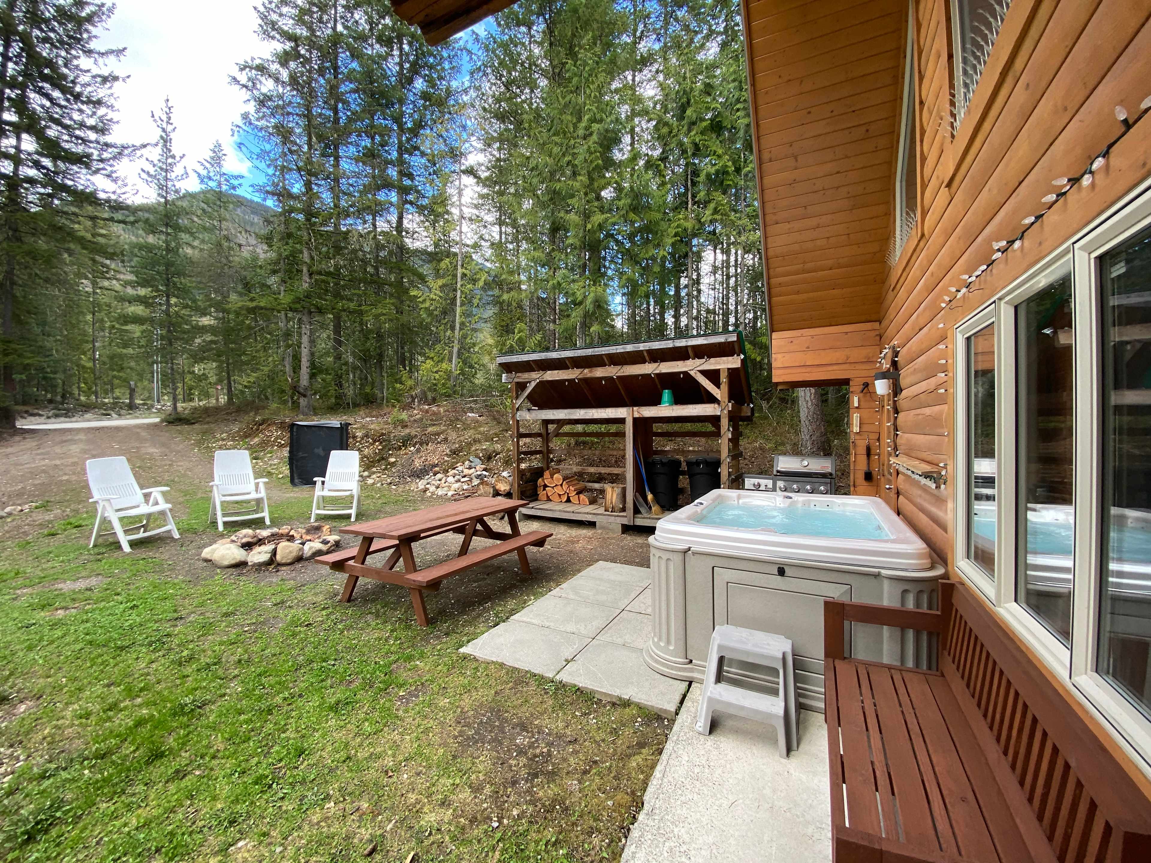 Eagle Pass / Perry River Log Cabin - Photo 2