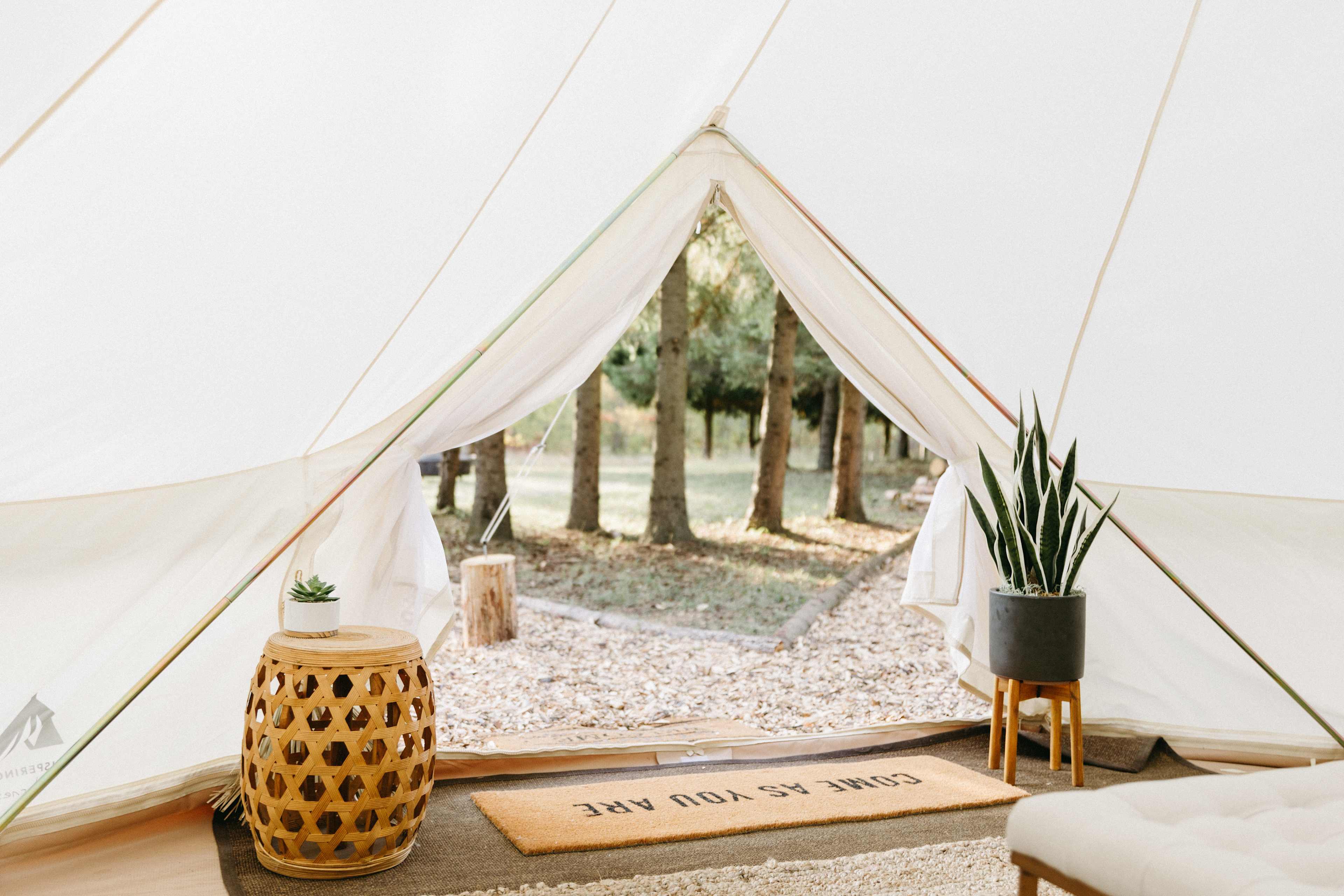 Shiloh Barn Glamping