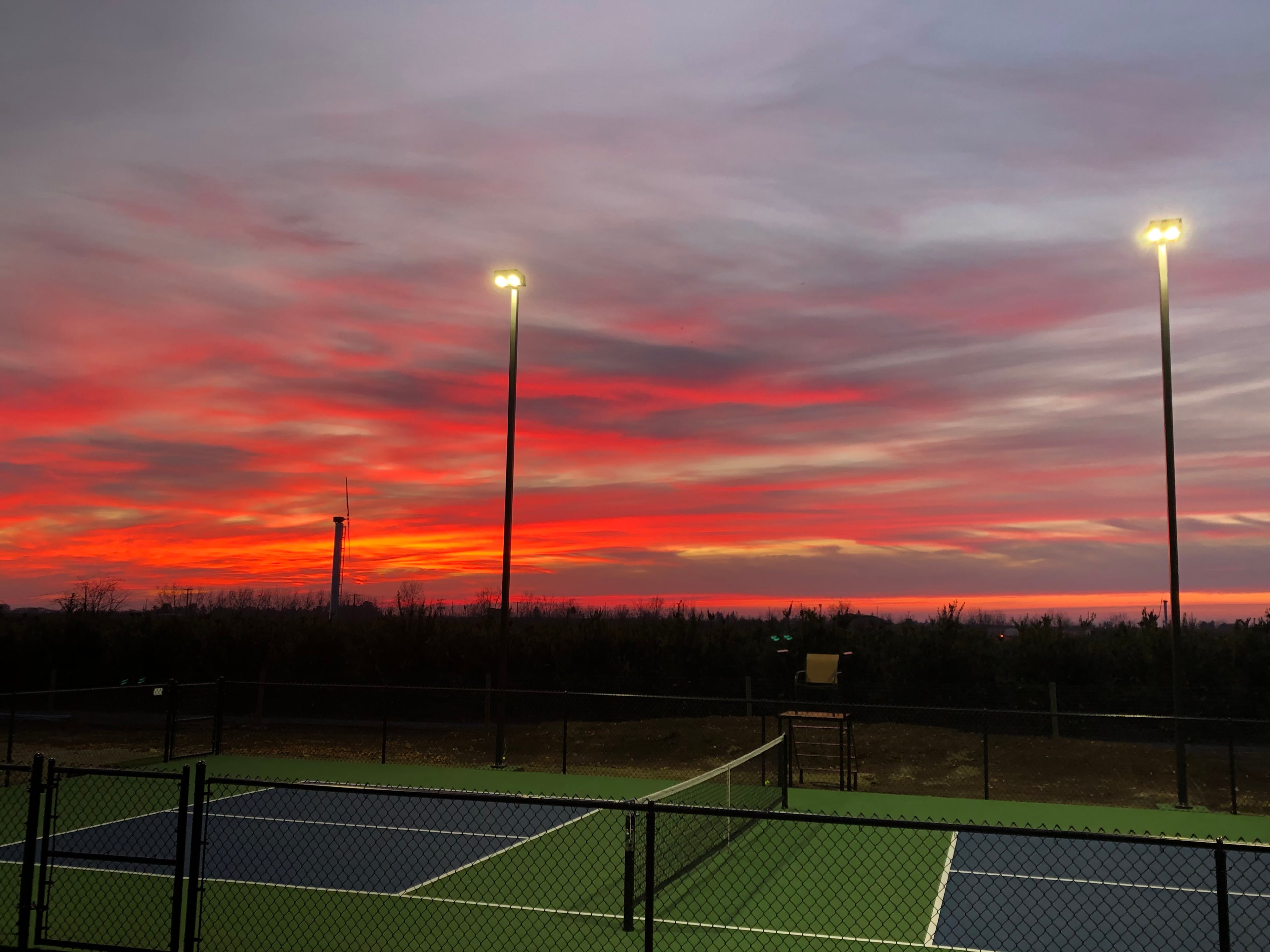 Pickleball court lights