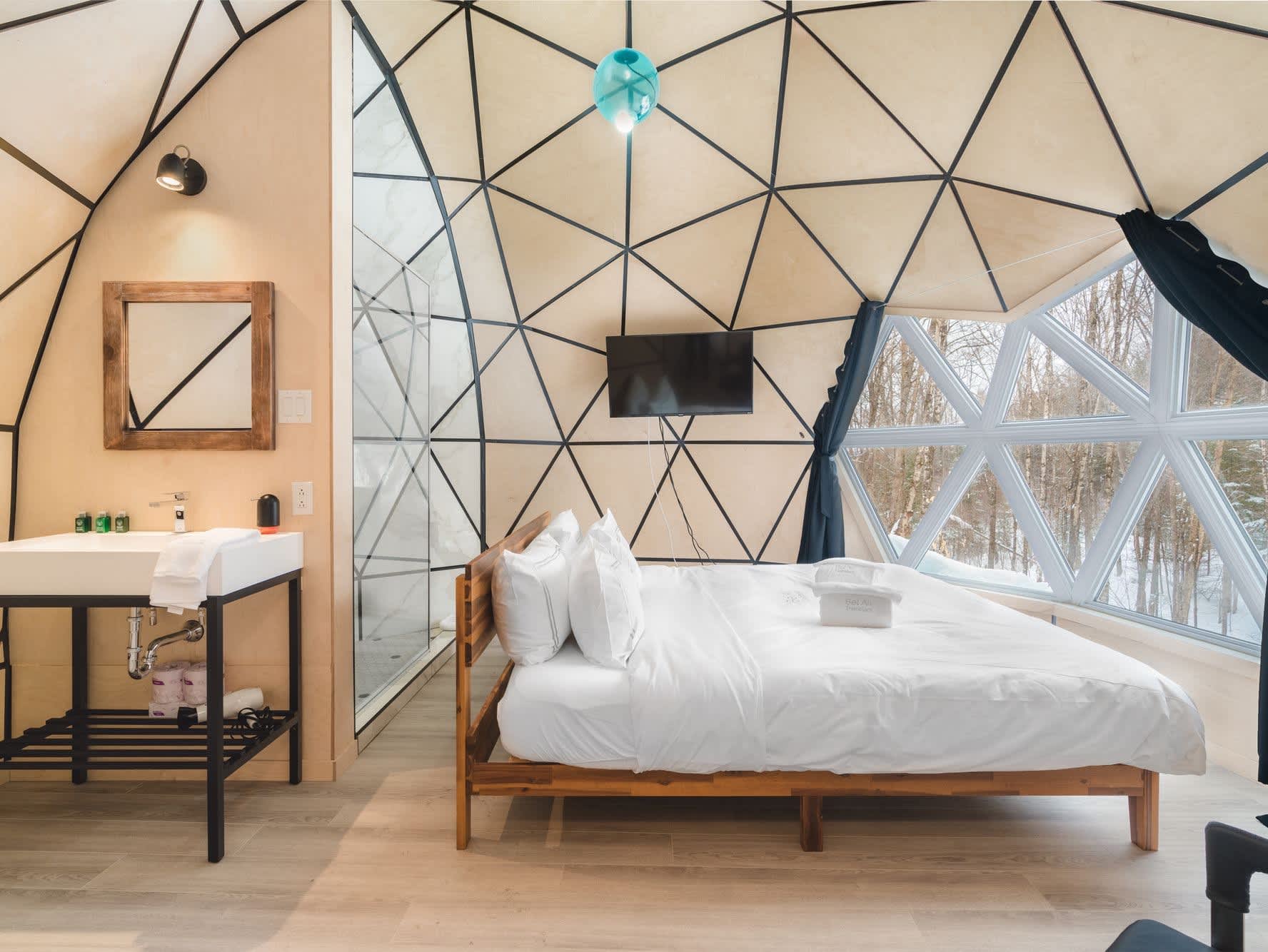 DOUBLE DOME BEL AIR TREMBLANT