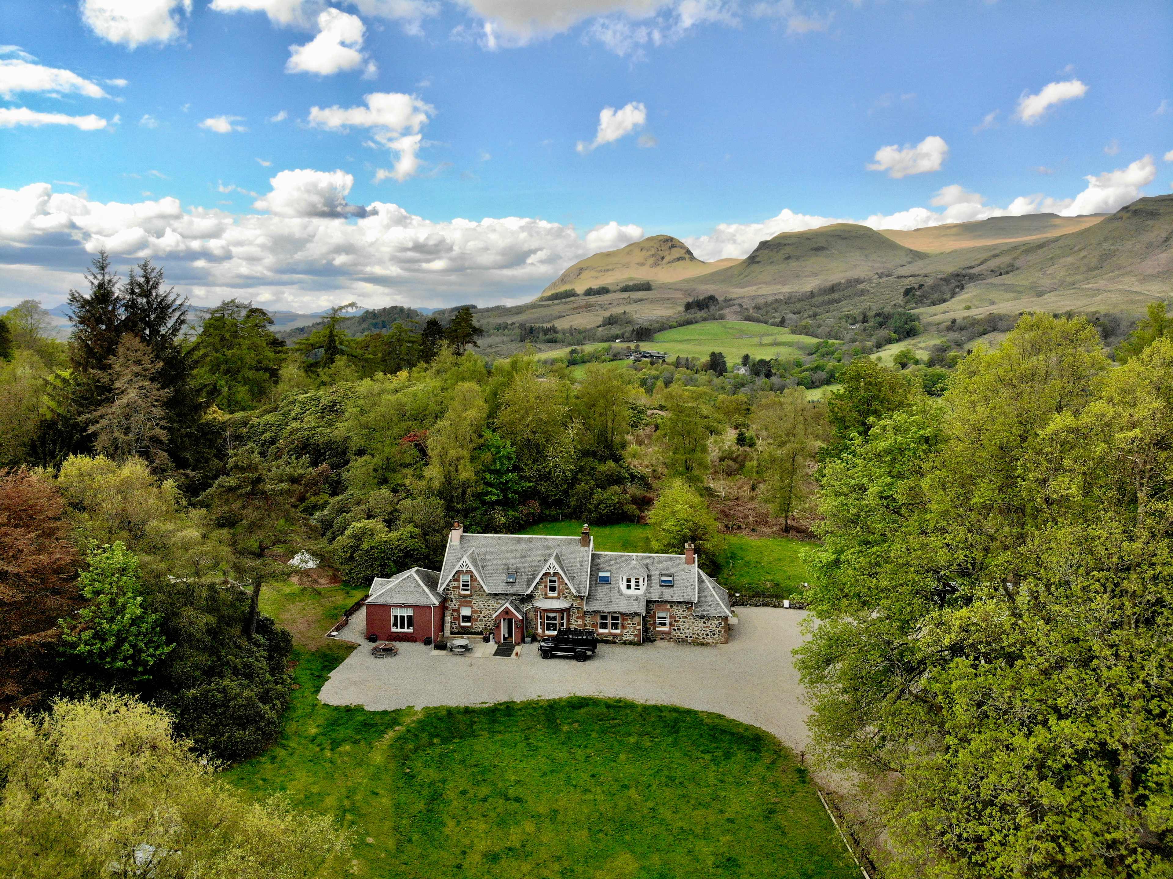West Highland Way Hotel & Campsite
