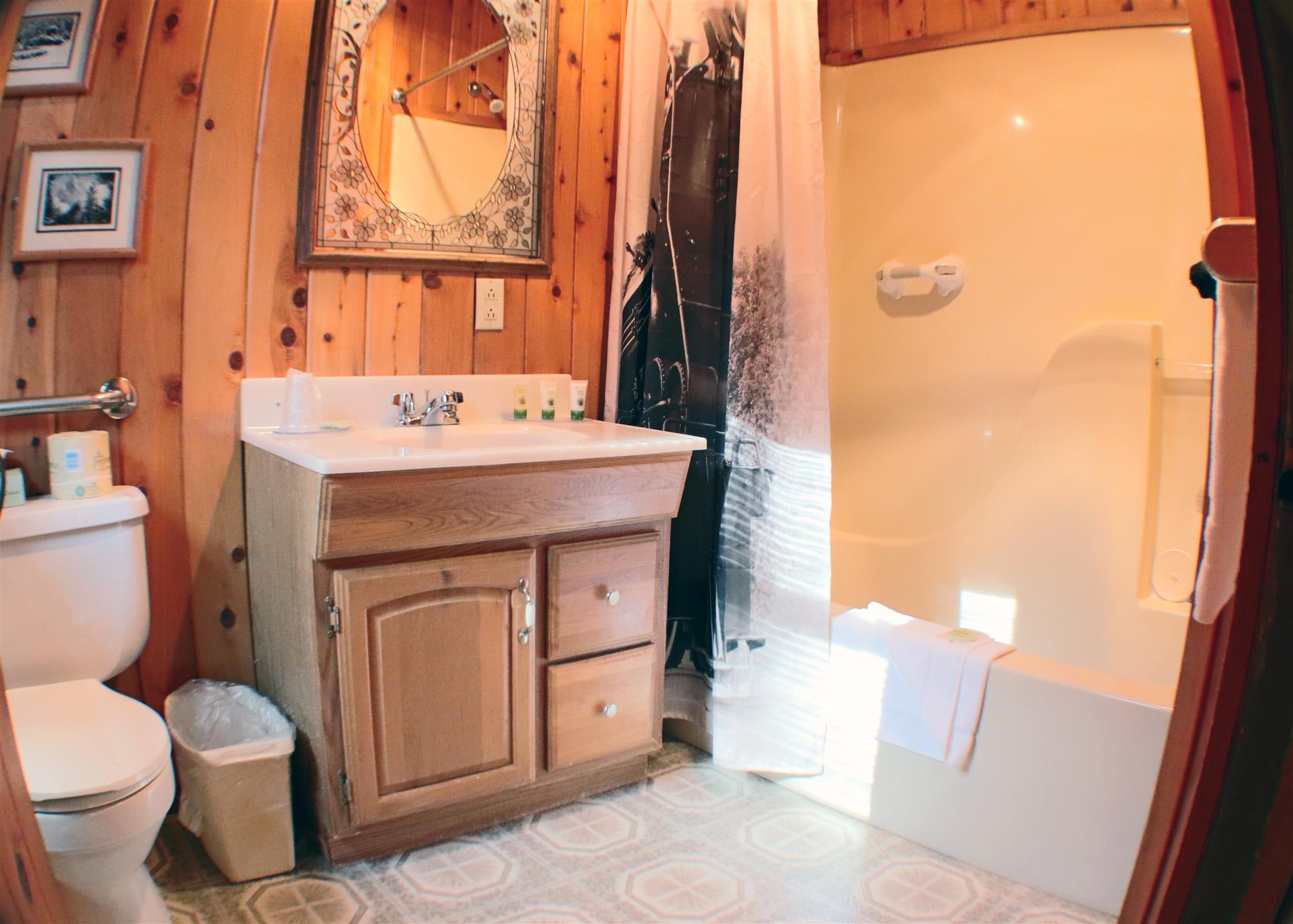 Jubilee Railroad Wilderness Lodge