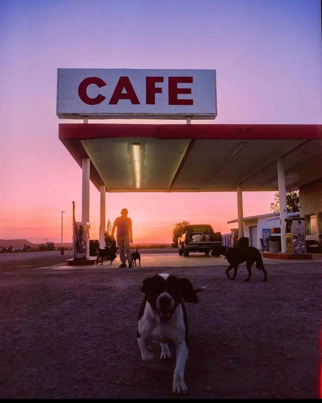 Gas, snacks, hot chocolate, ice cream, coffee, 4 dozen different glass bottled sodas...  Do you recognize our station from the movie "Kalifornia"?