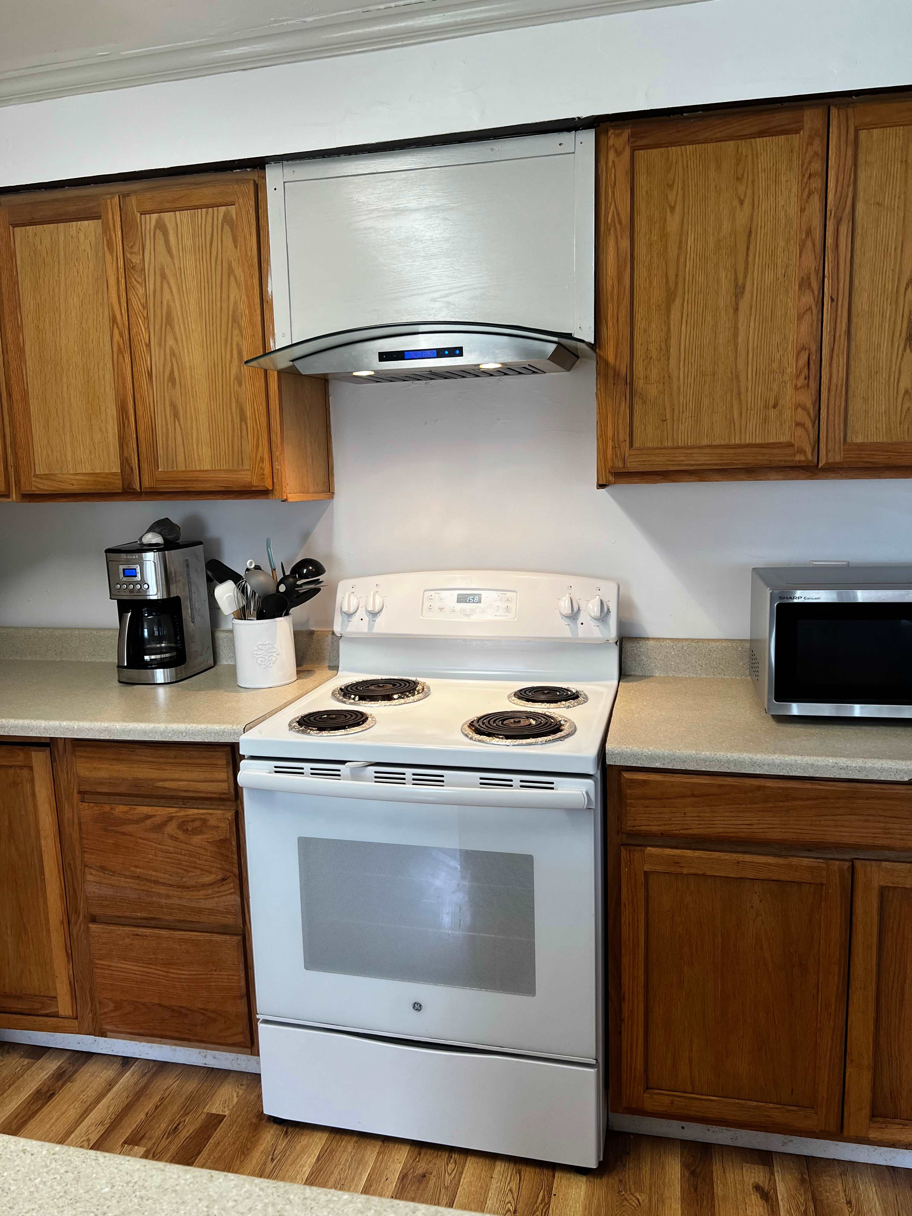 Enjoy Pearl's new Gas Fireplace !