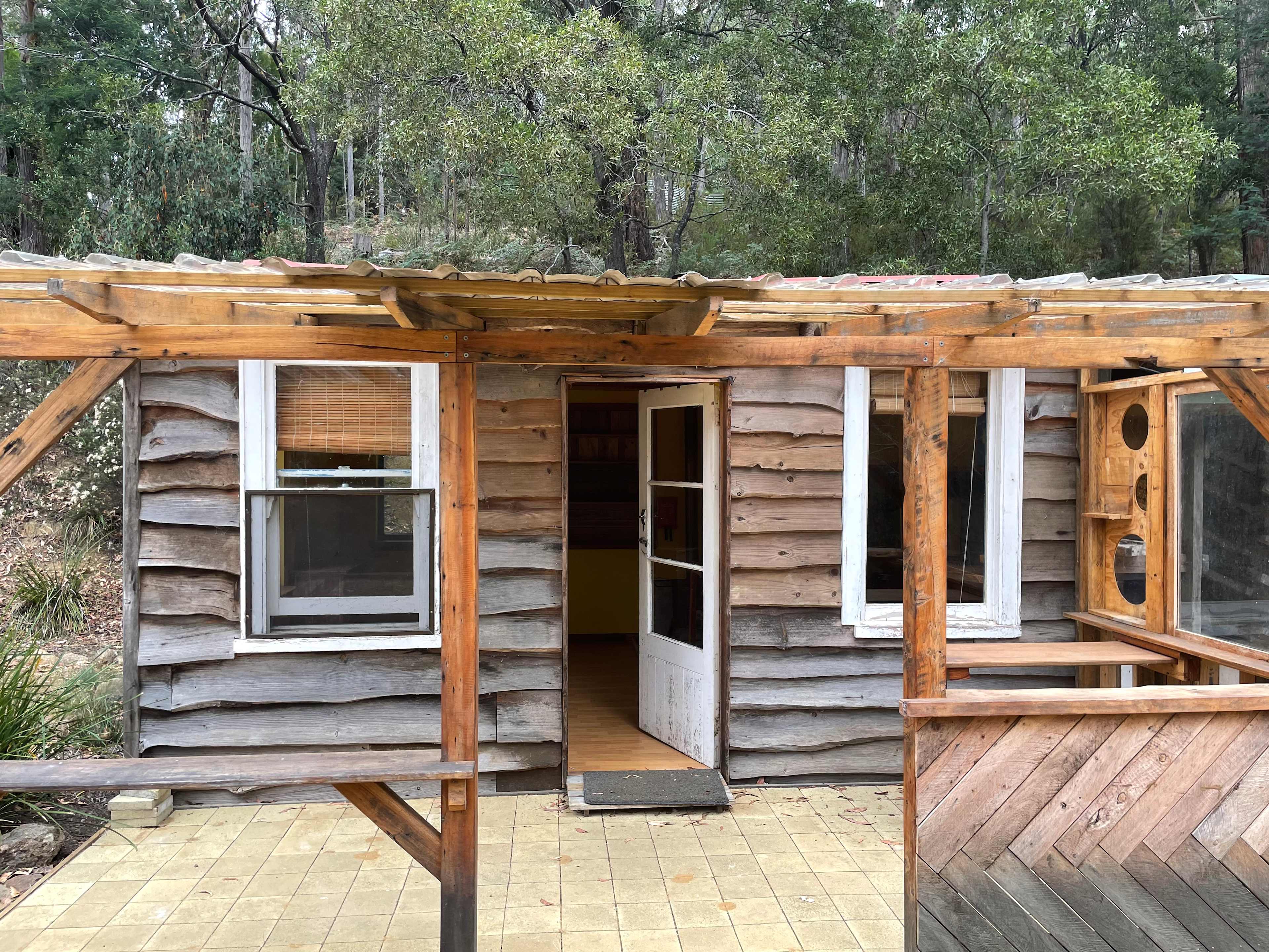 Stoney Creek Cabins