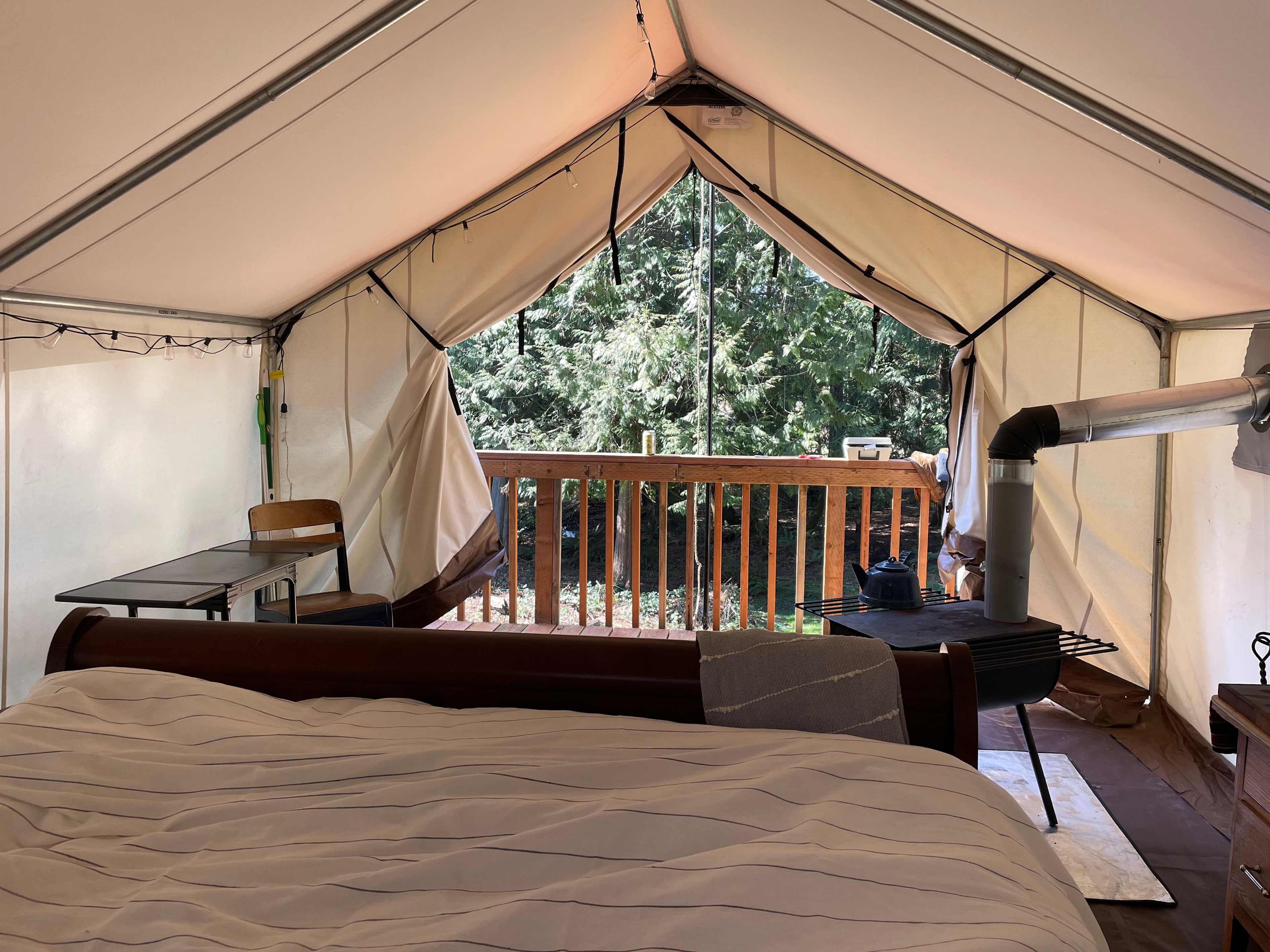 Poulsbo Hidden Creek Hideaway