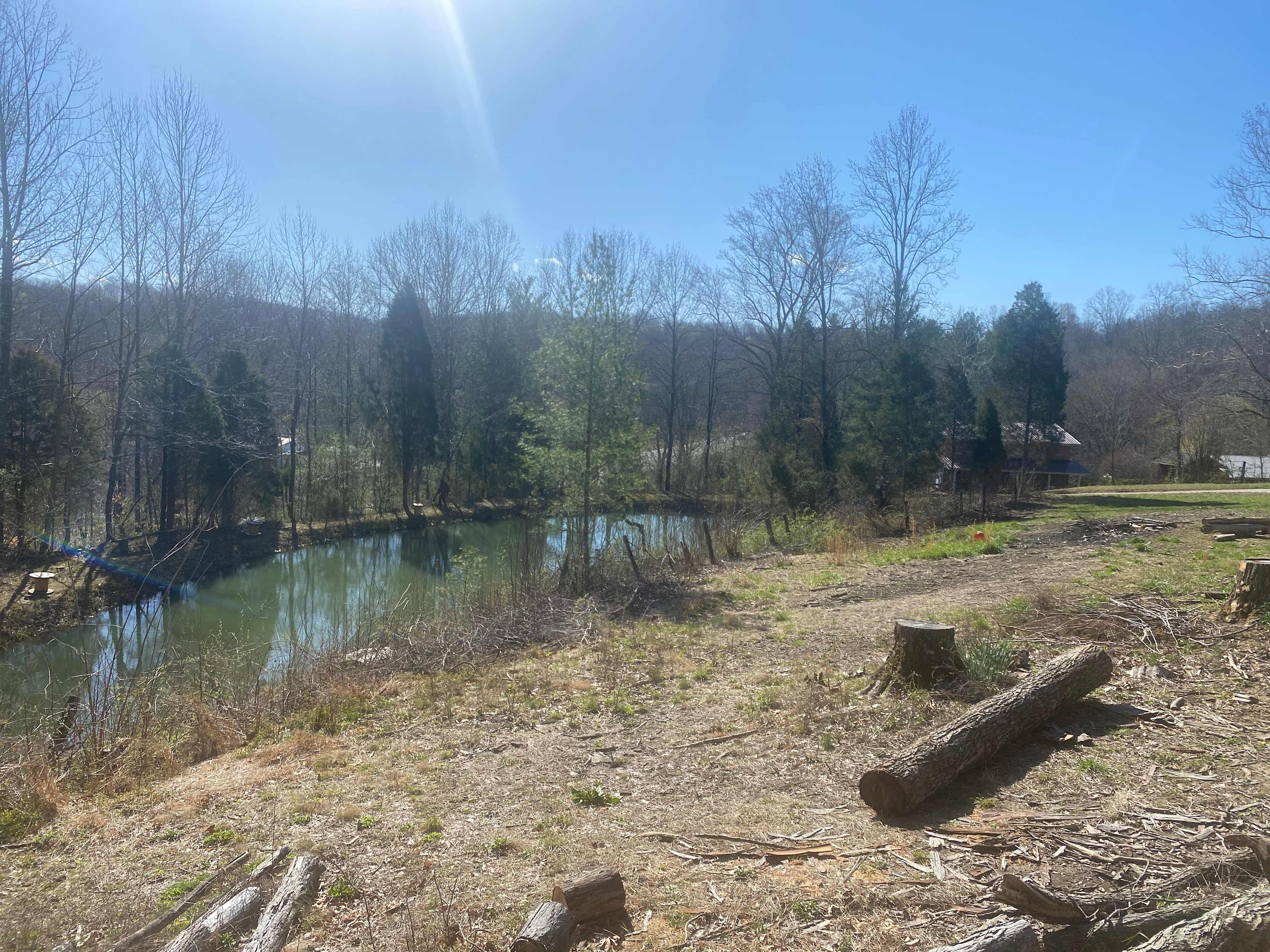 Hilltop Hideaway campgrounds