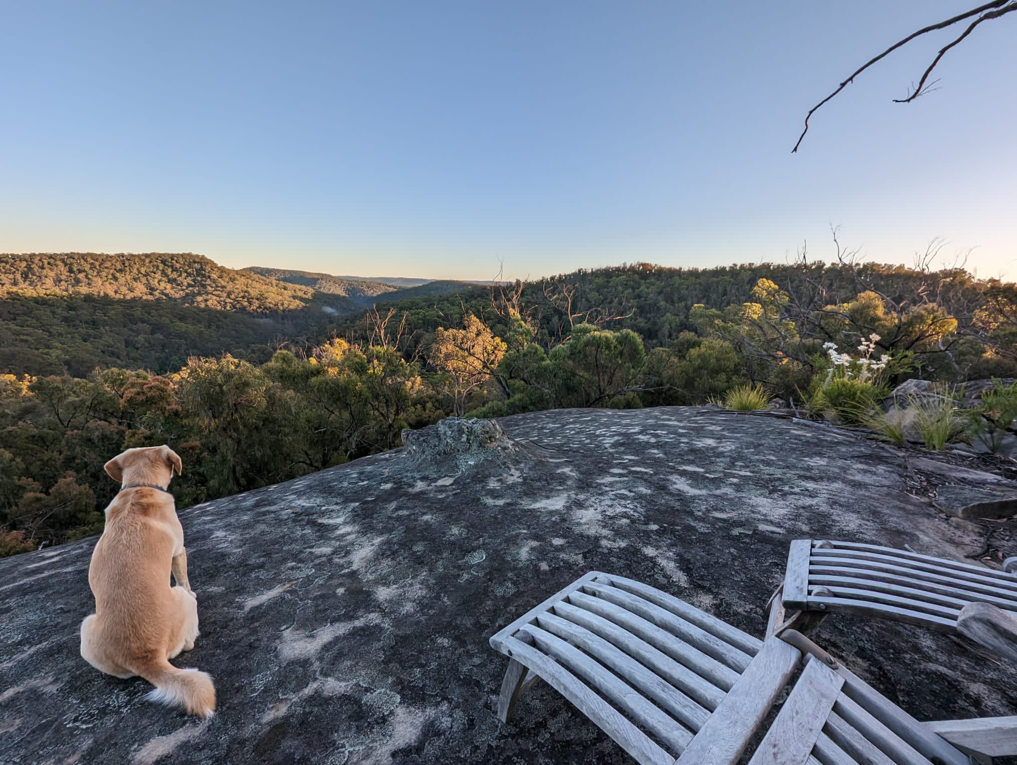 Nearby rock platform to enjoy views and sunset