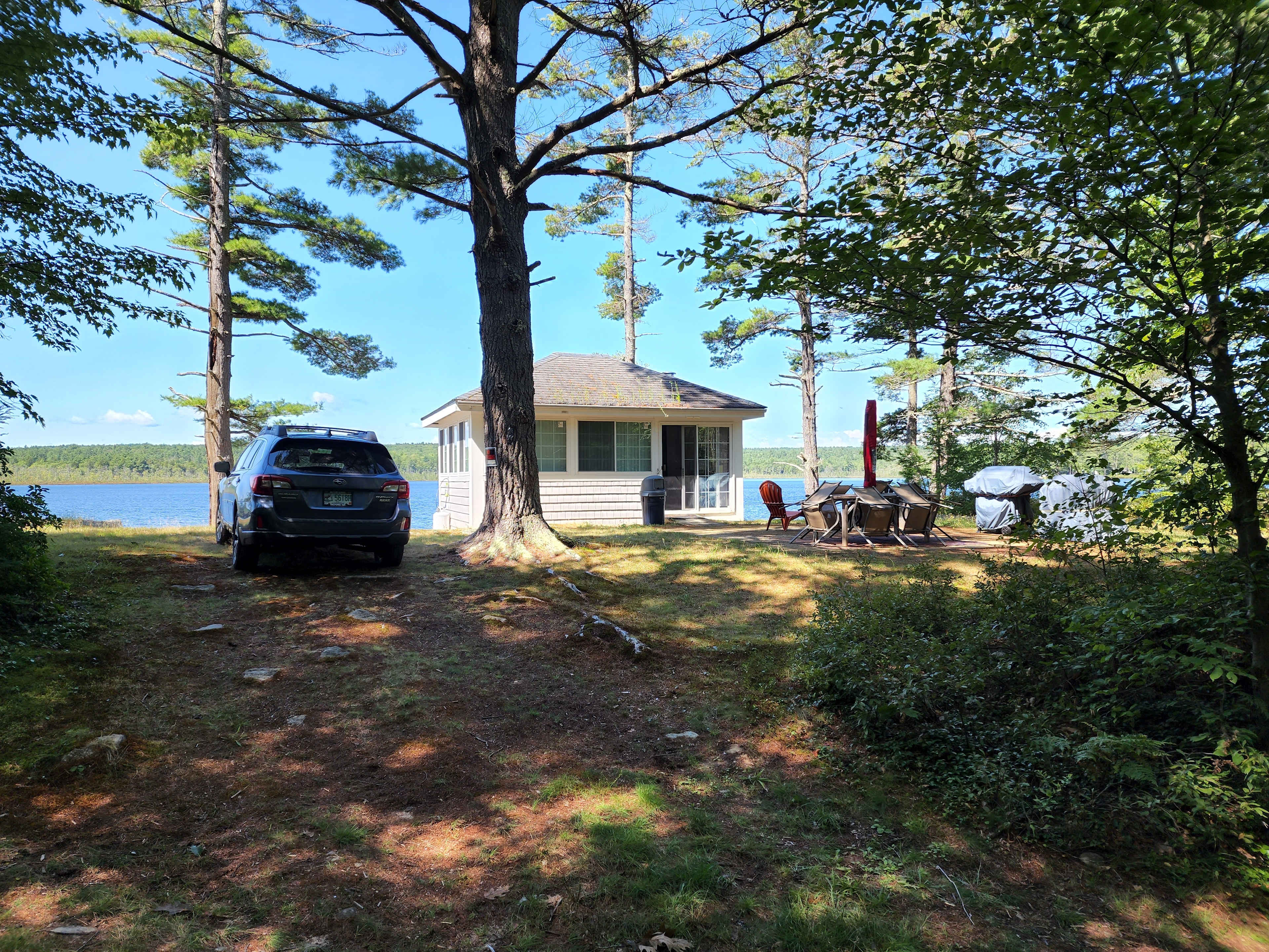 Sip Pond Lakefront Cottage