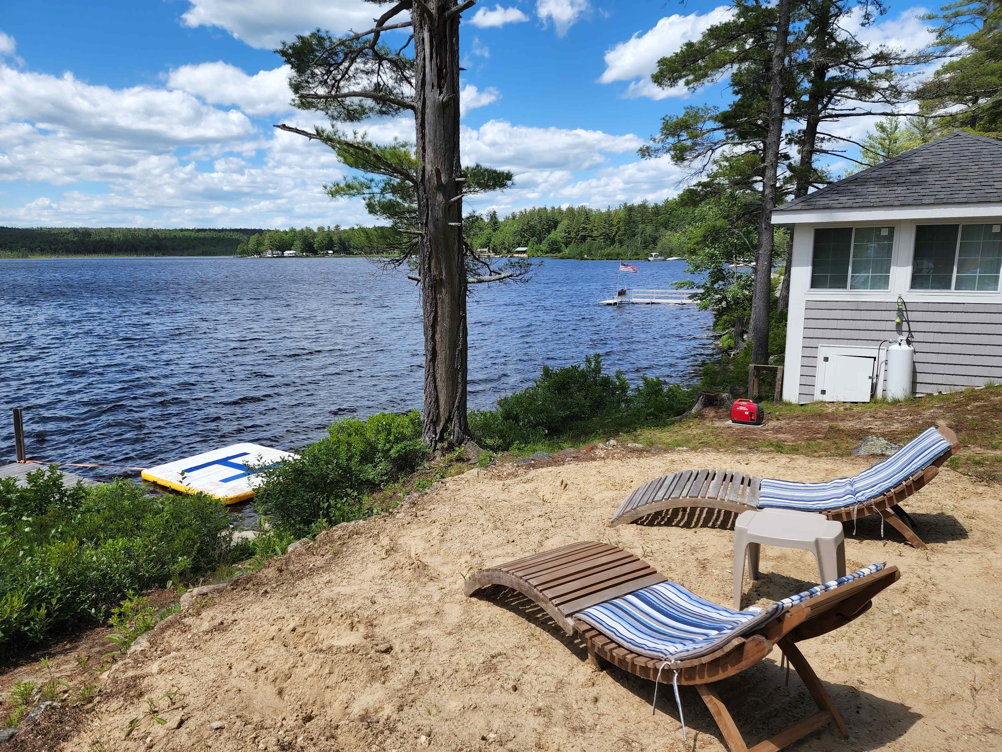 Sip Pond Lakefront Cottage