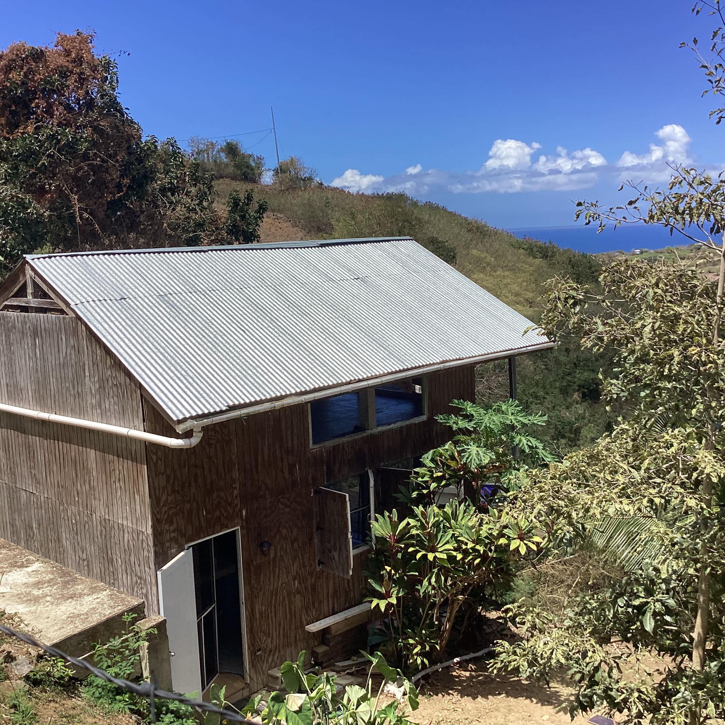 Casita Mística: Off-Grid Caribbean