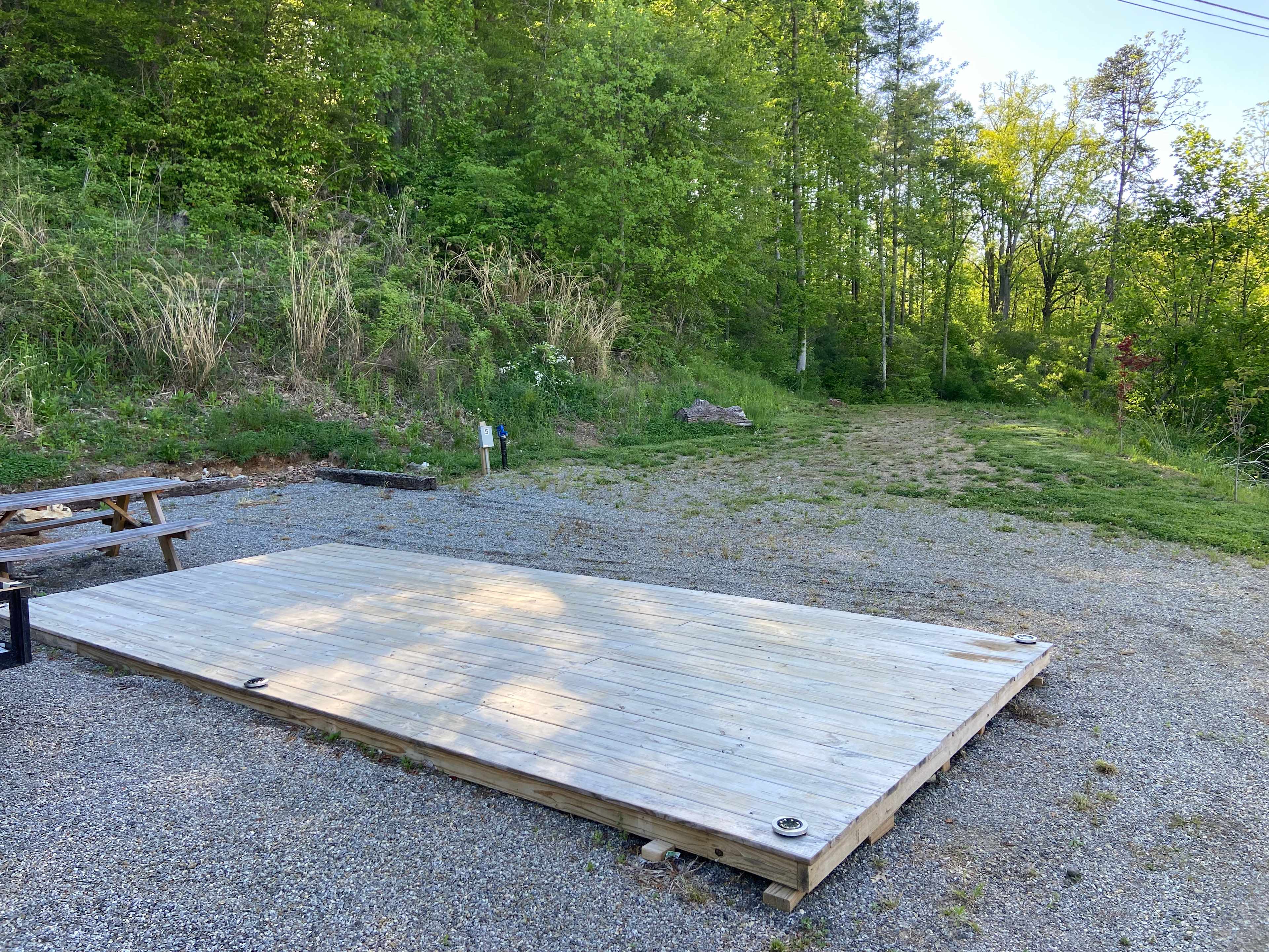 Creekside Park - Full Hookup/ Wifi!