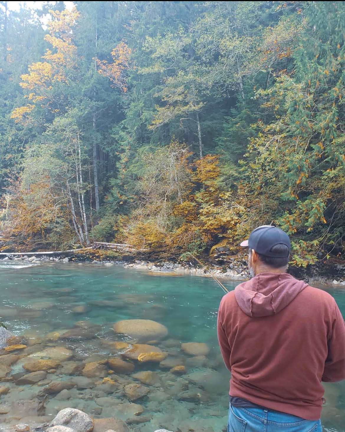 Great fishing hole, 5 minute walk away from the campsite