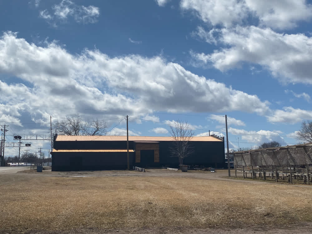Studio Imagen Lot in Milbank