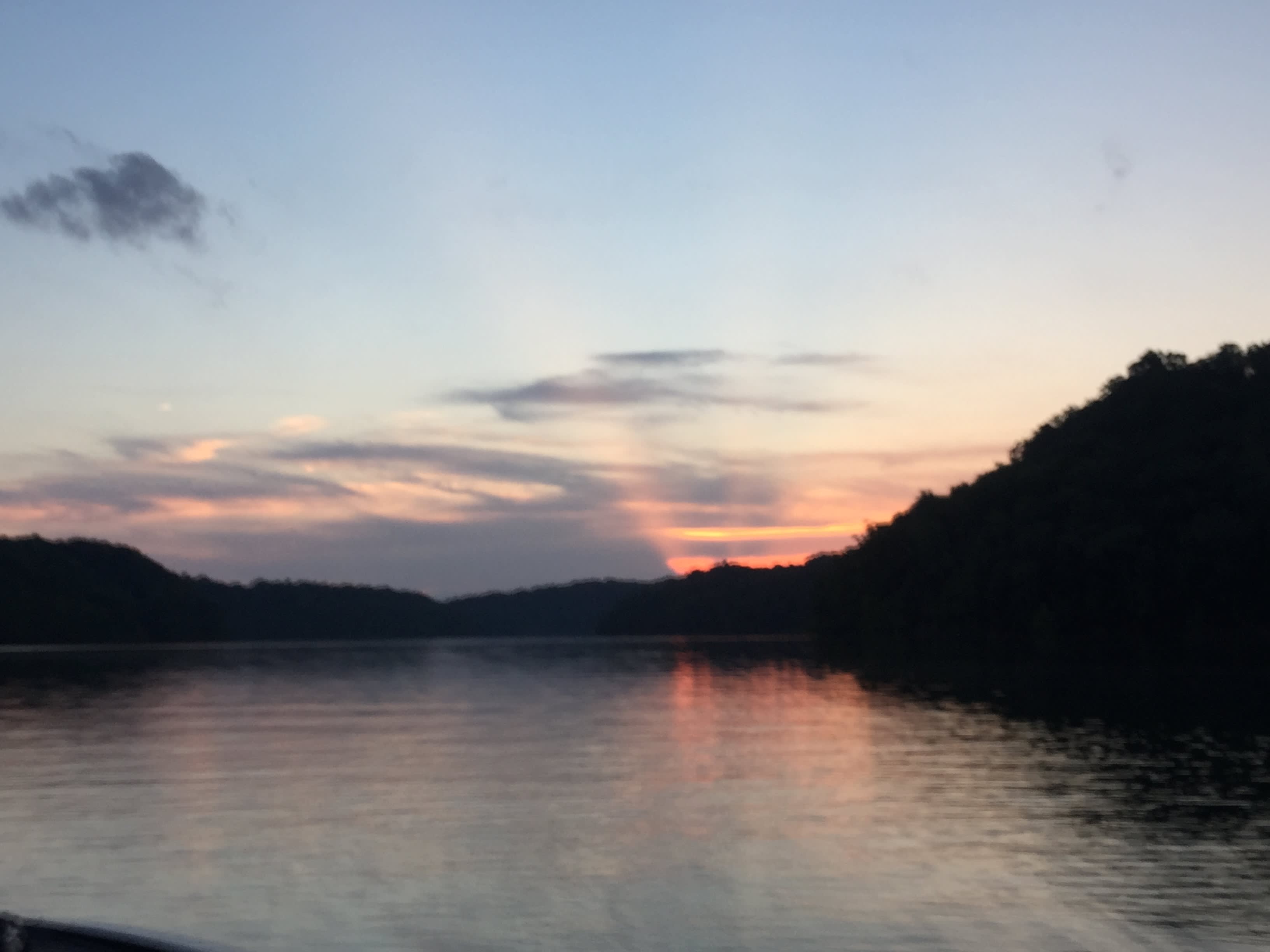 Browns lake-view rv park
