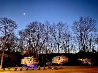 Mountain Ranch RV Park - Smokey Mtn
