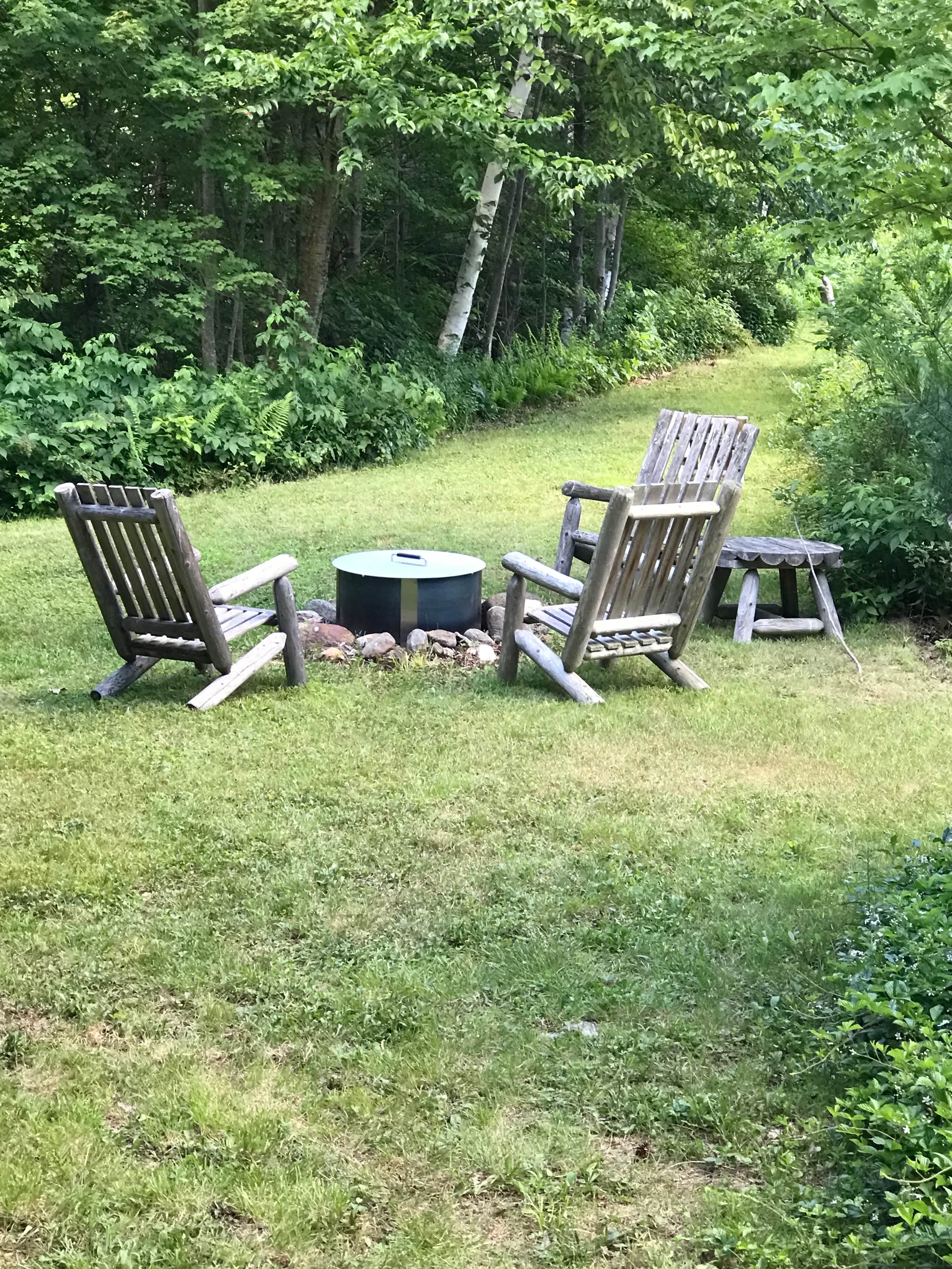 Cedar log chairs and table.