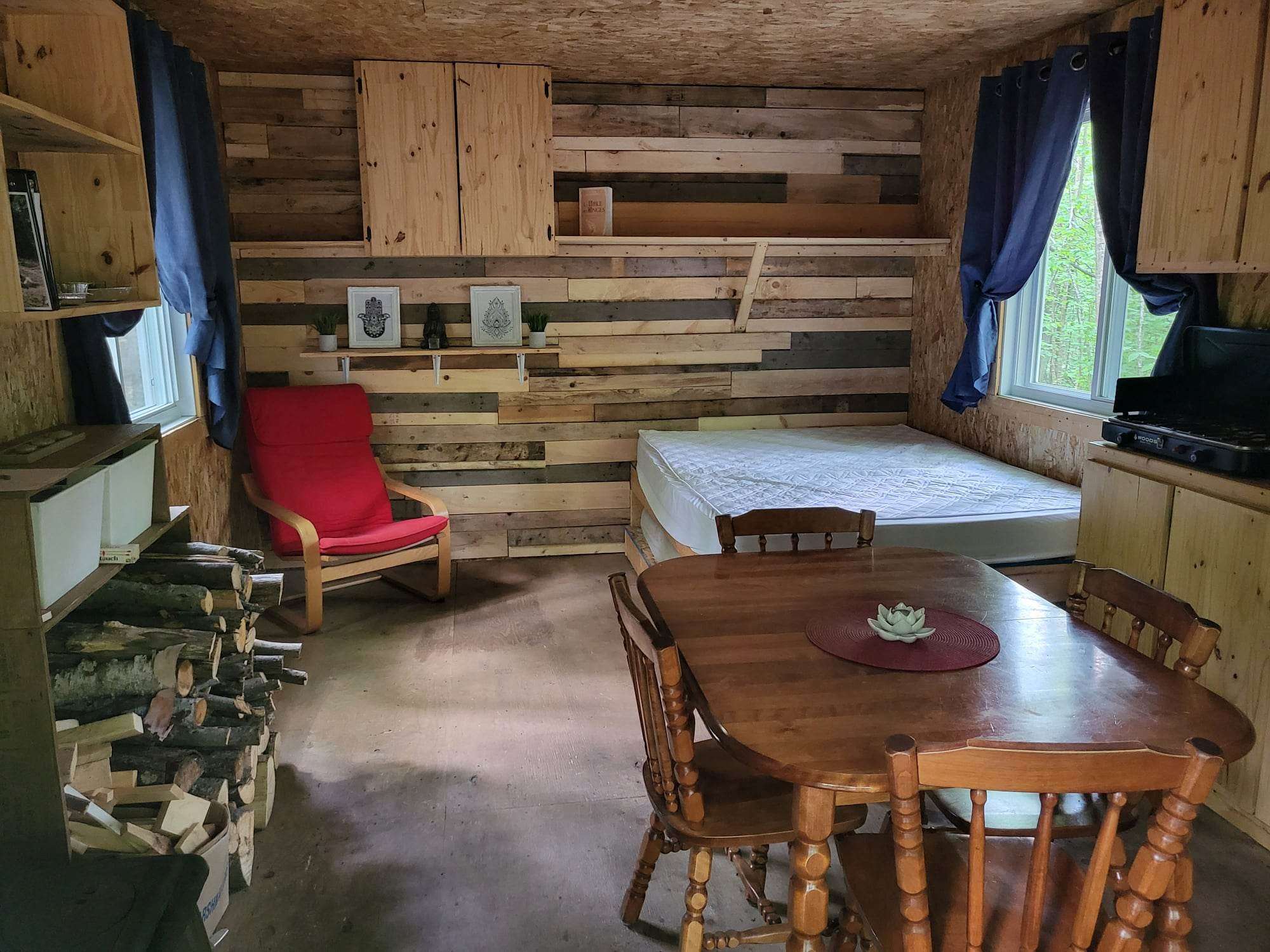 Cute Cabins - Ready to camp