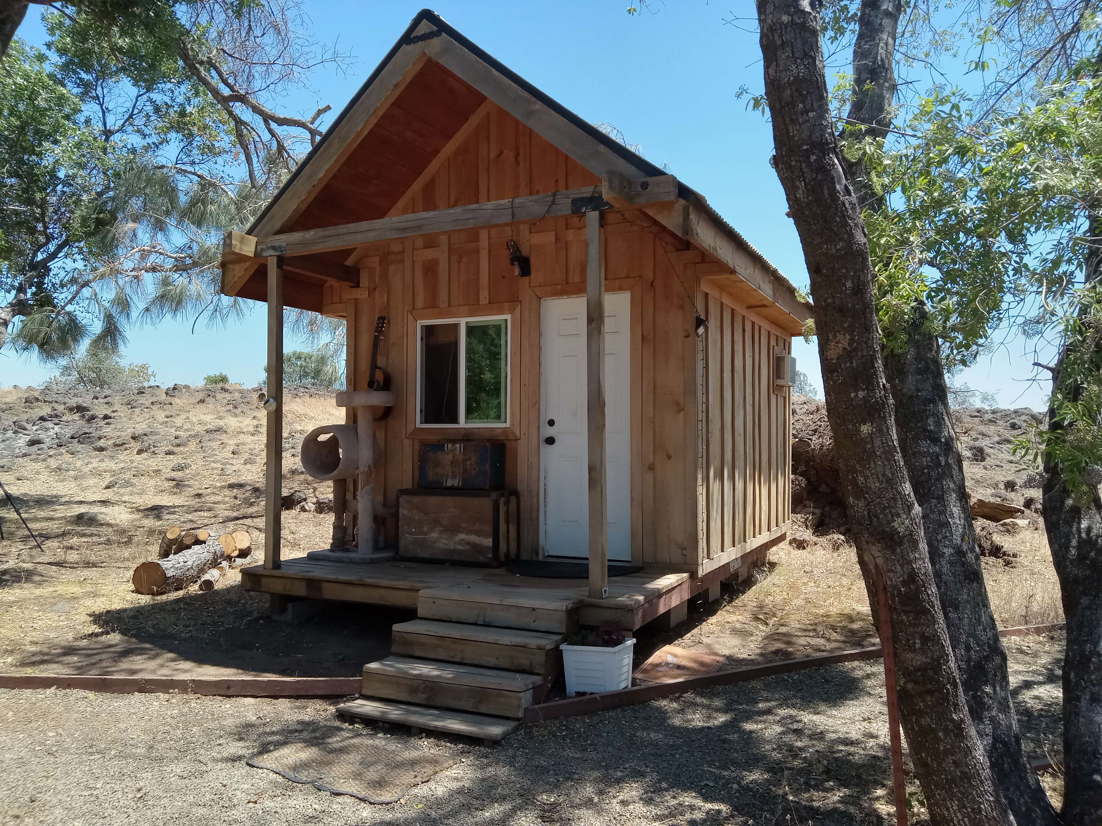 Gold Wall Ranch & Vineyard