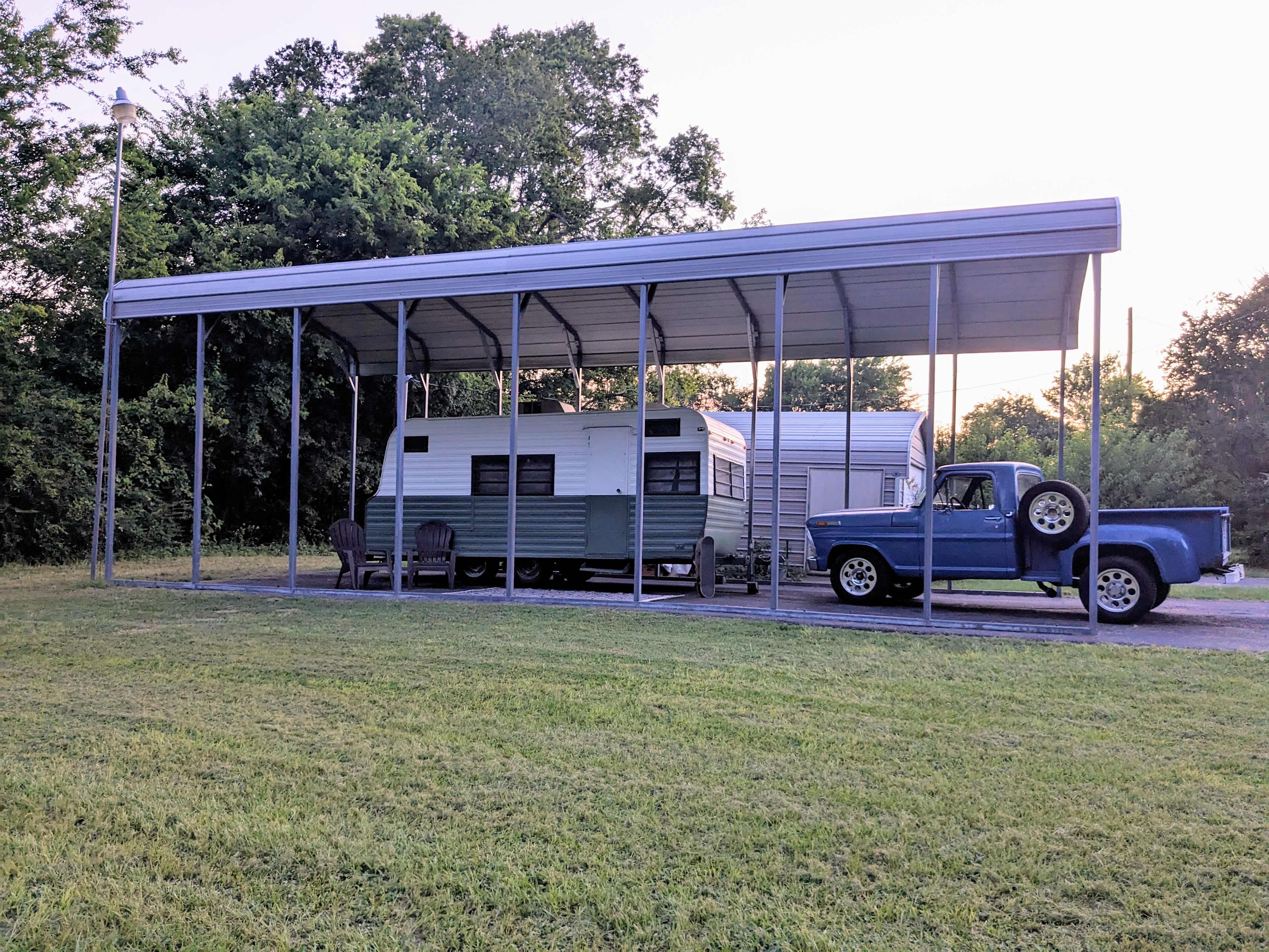 Peaceful RV Getaway Near Town