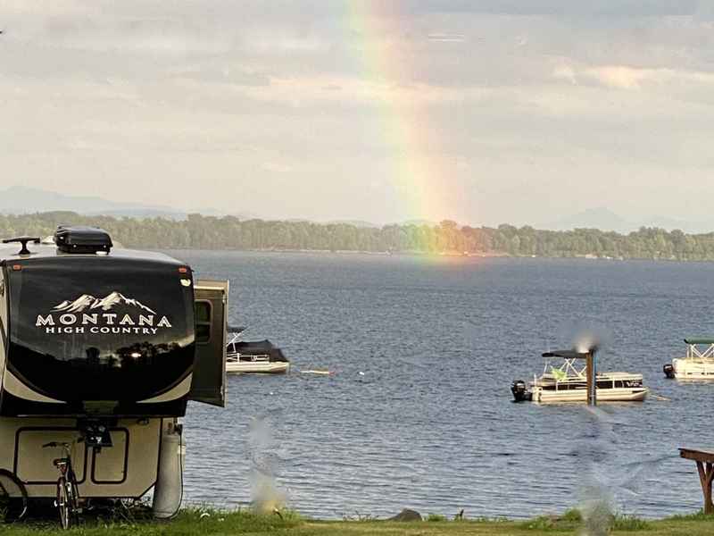 Sunset Rock RV Park