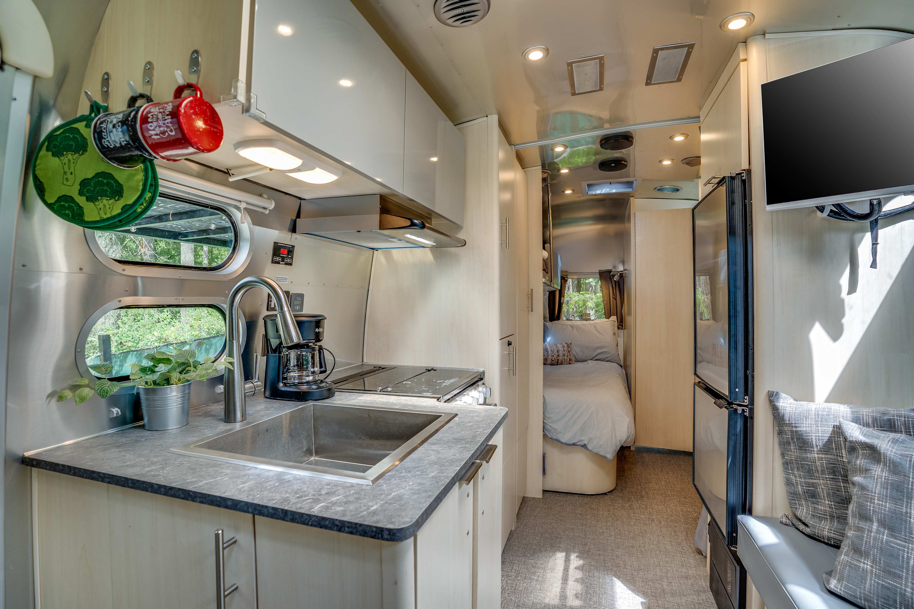 Airstream Glamping 1