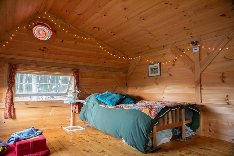 Inside the zen cabin, battery powered lights were super helpful at night,.