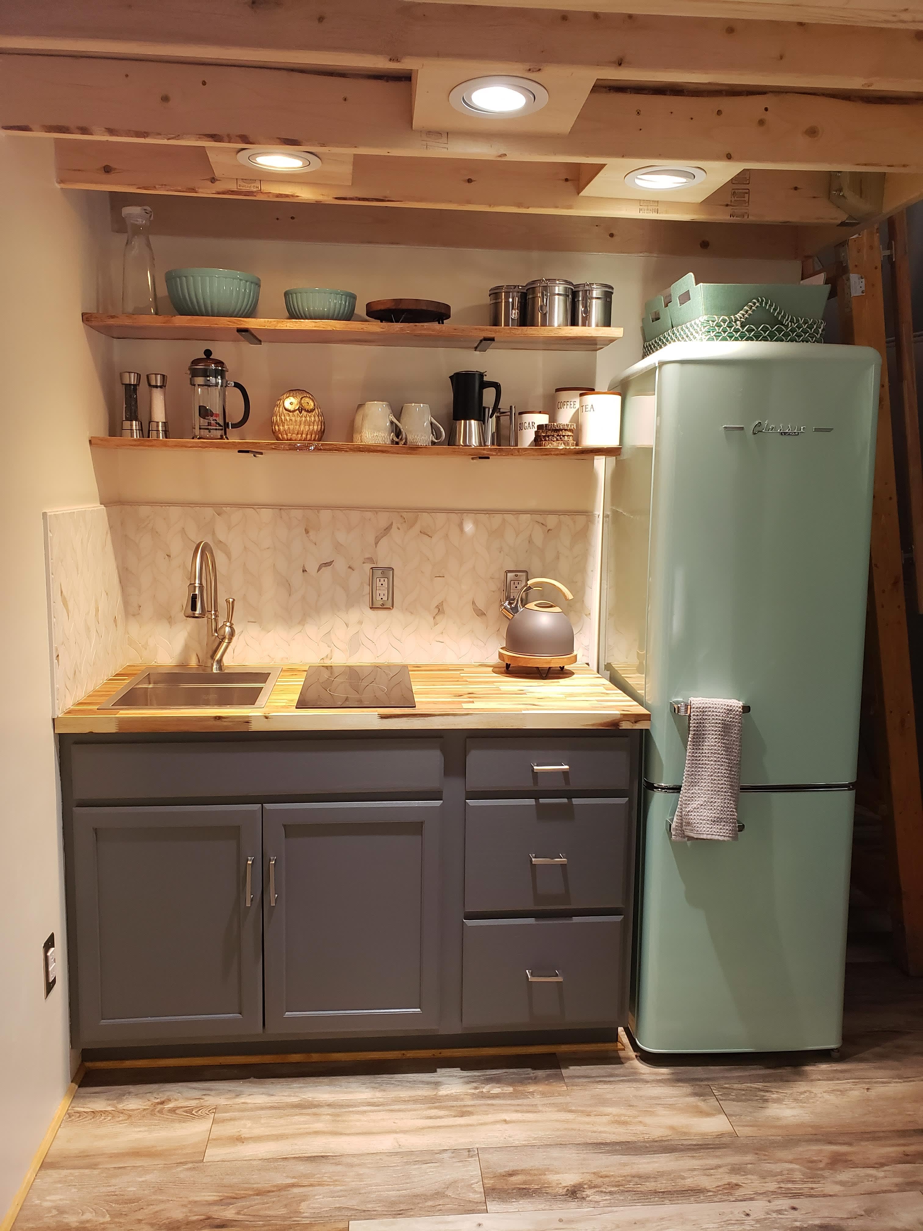 Kitchenette 