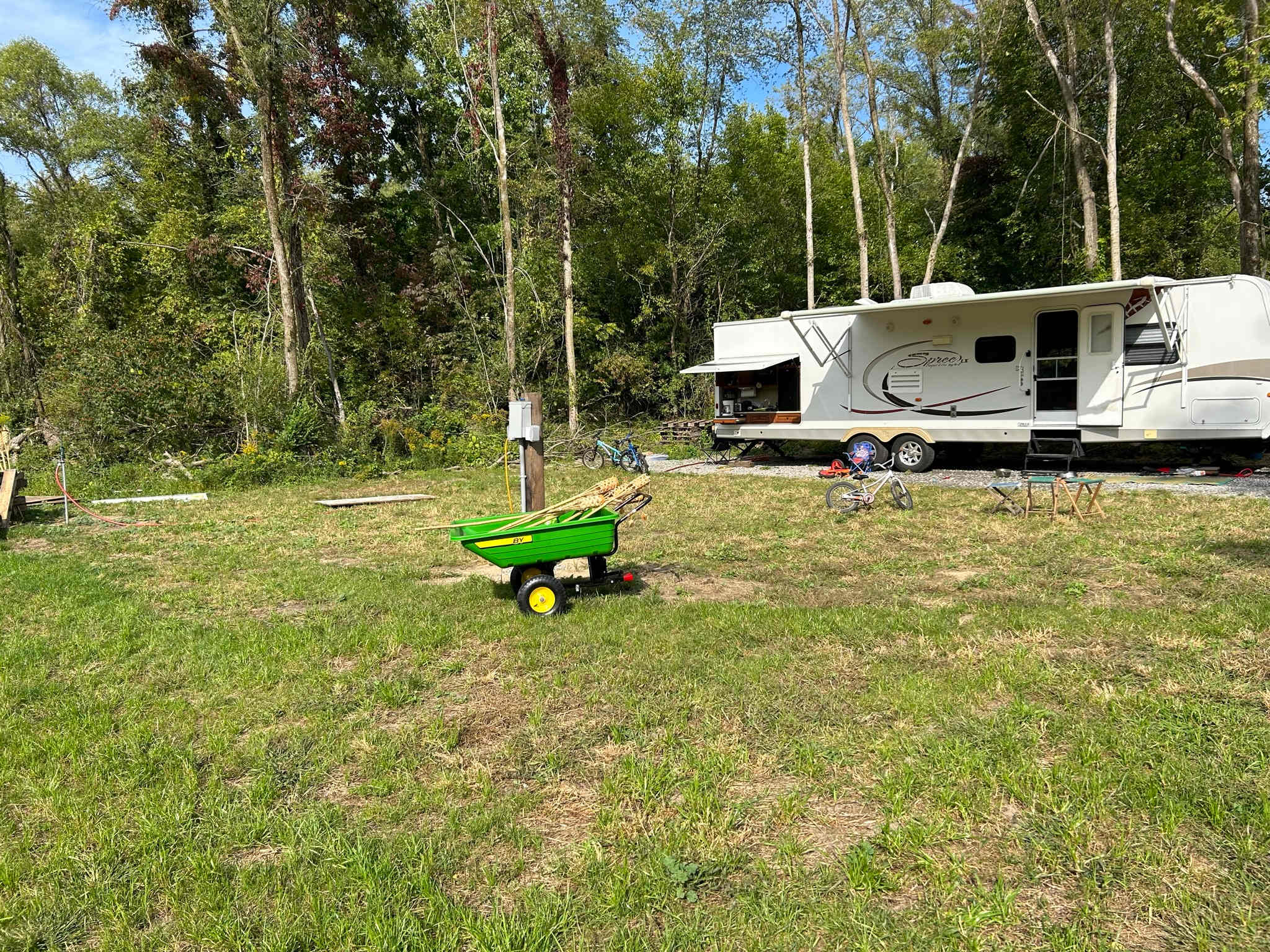 Whole Life Farm rv/tenting w/w+e