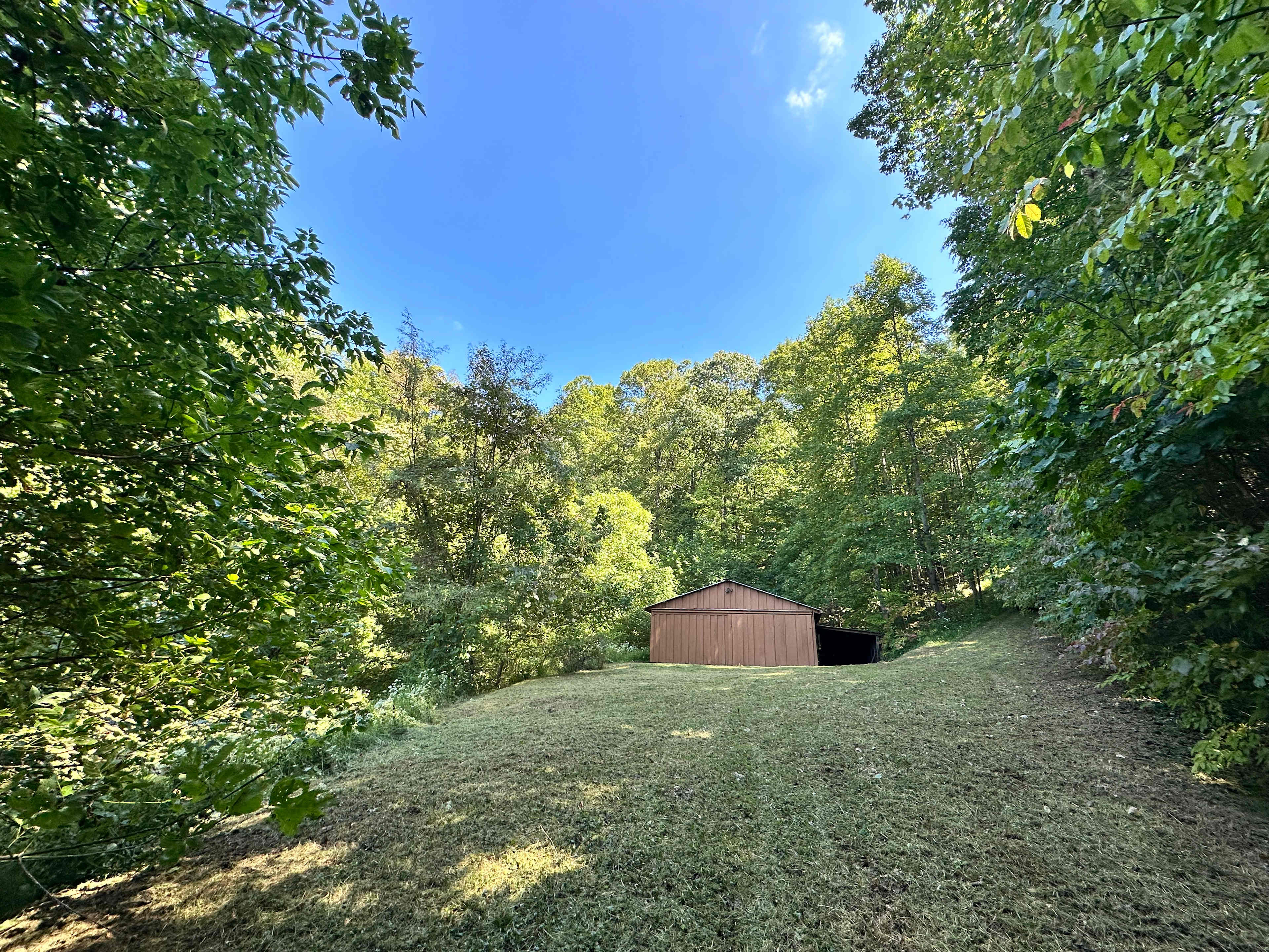 Hocking Hills Wooded Camp